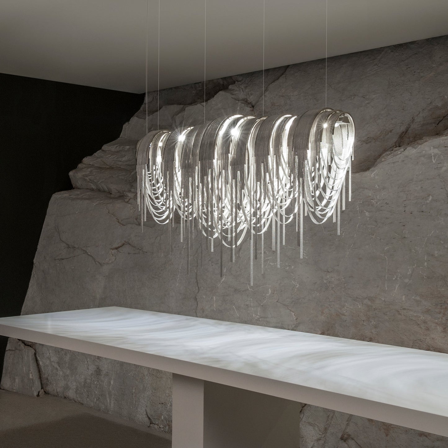 Volver Linear Chandelier