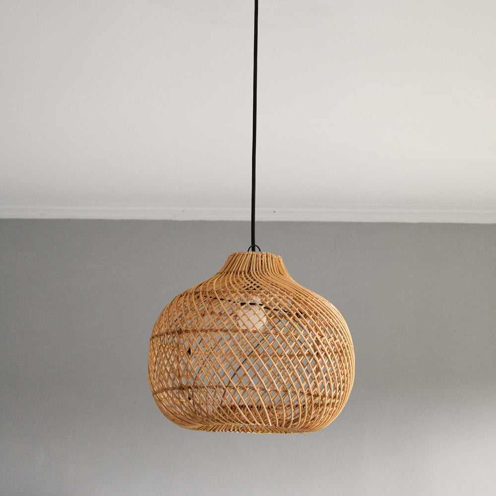 Handmade Wicker Pendant Lampshade Rustic Woven Rattan Pendant Light