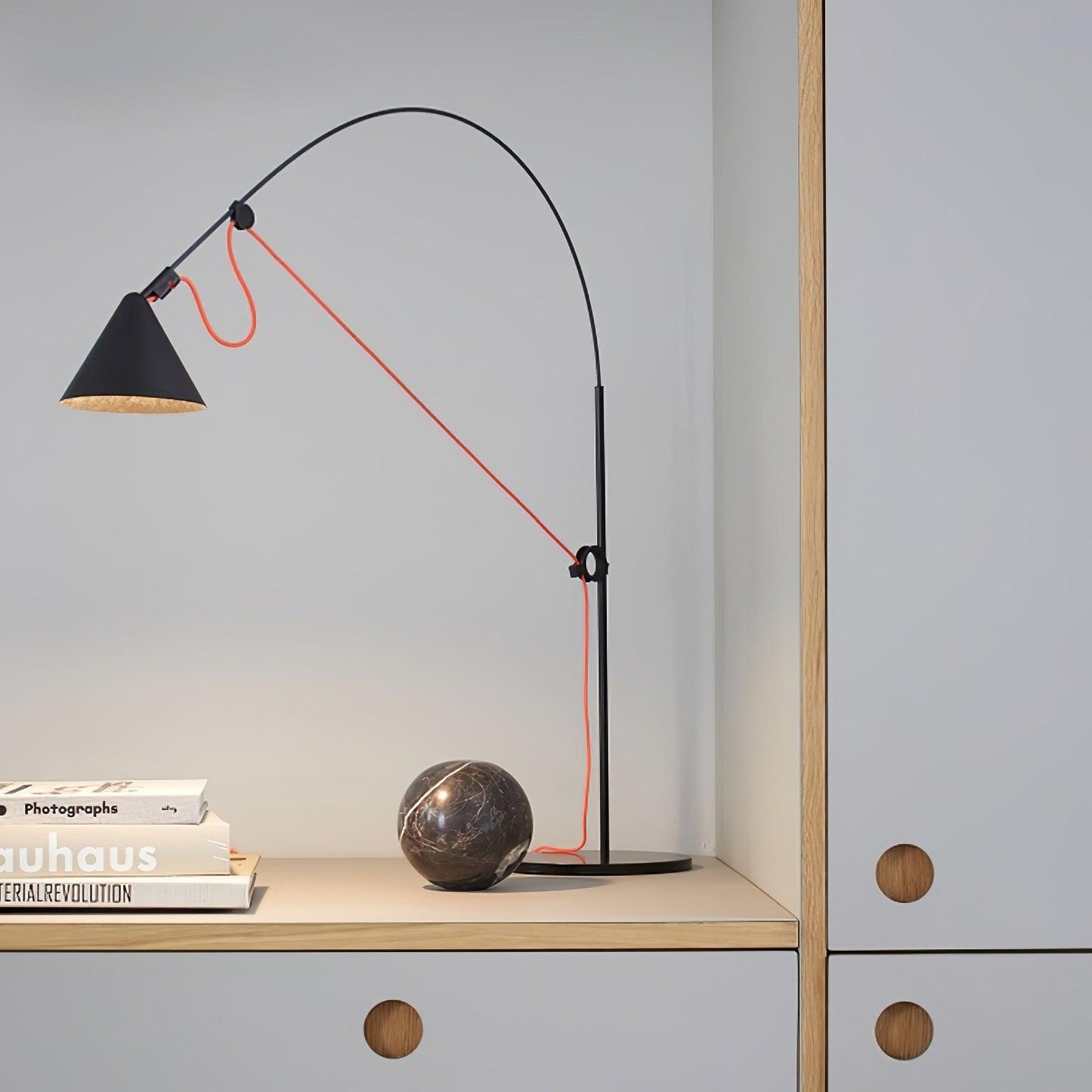 Arc Ayno Table Lamp