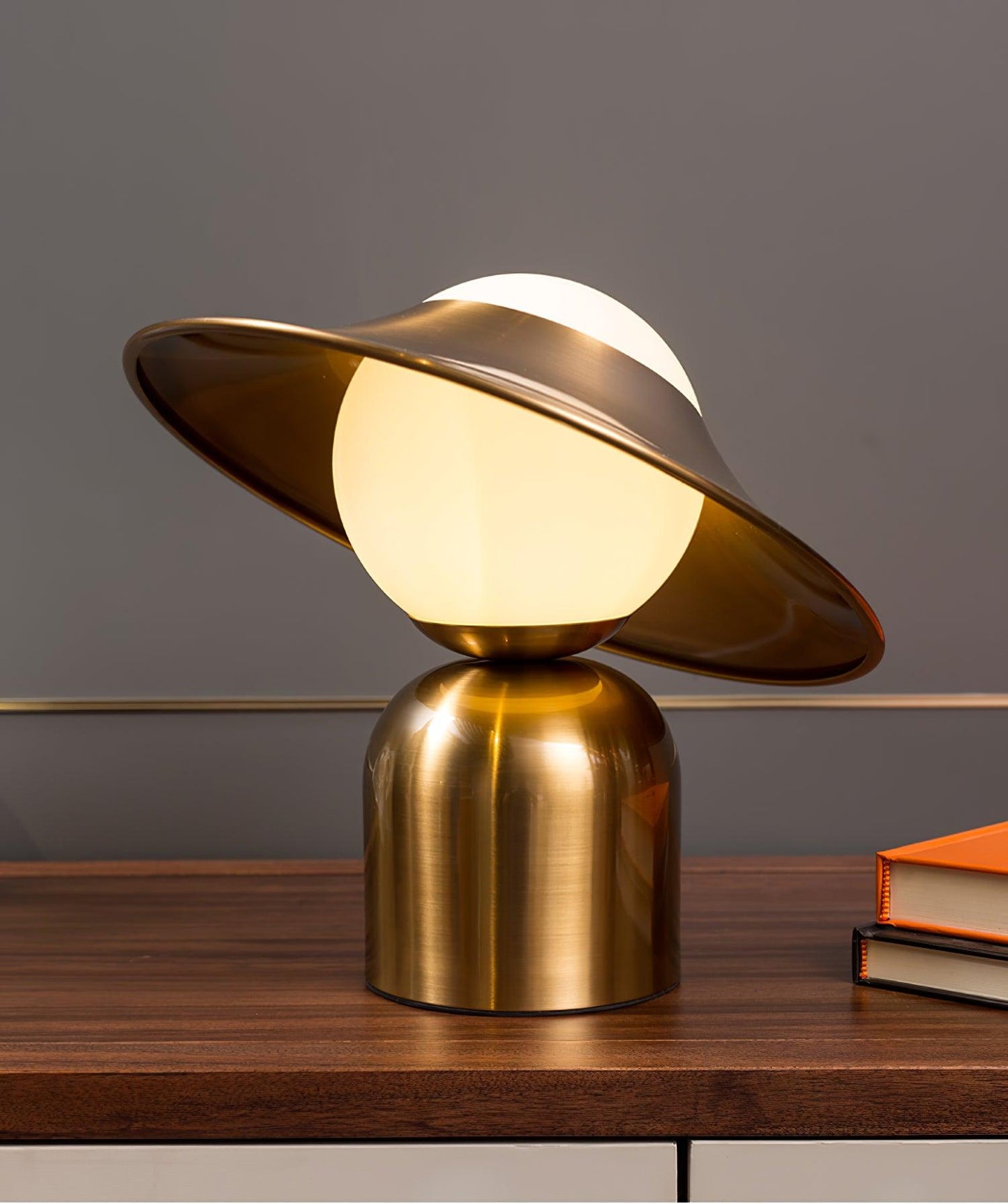 Bonbon Disc Table Lamp