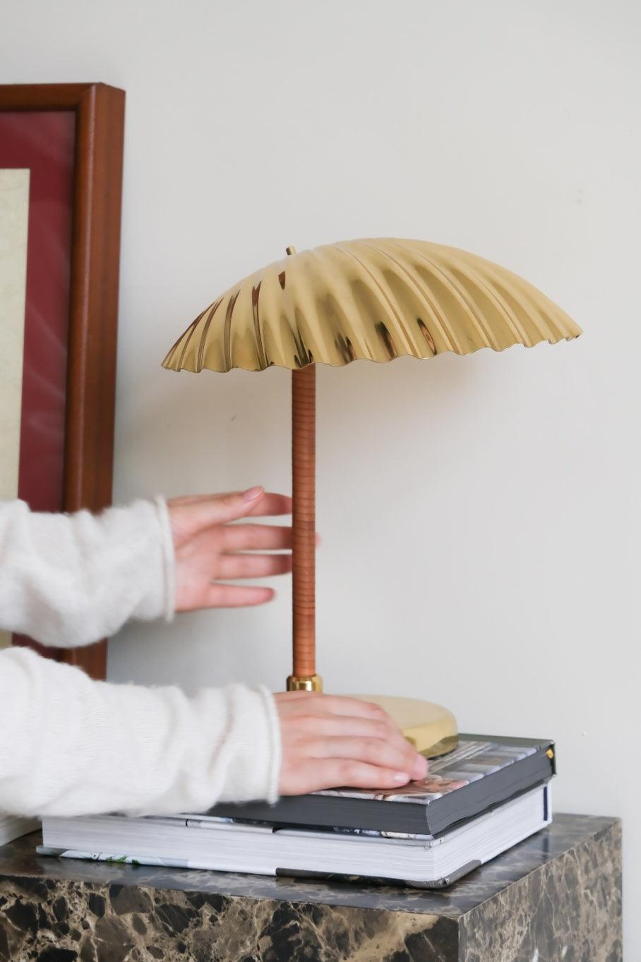 Brass Shell Table Lamp