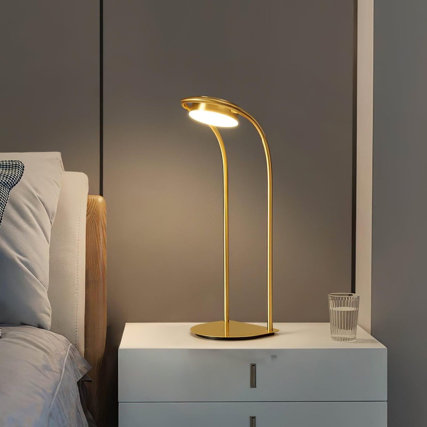 C Ball Table Lamp