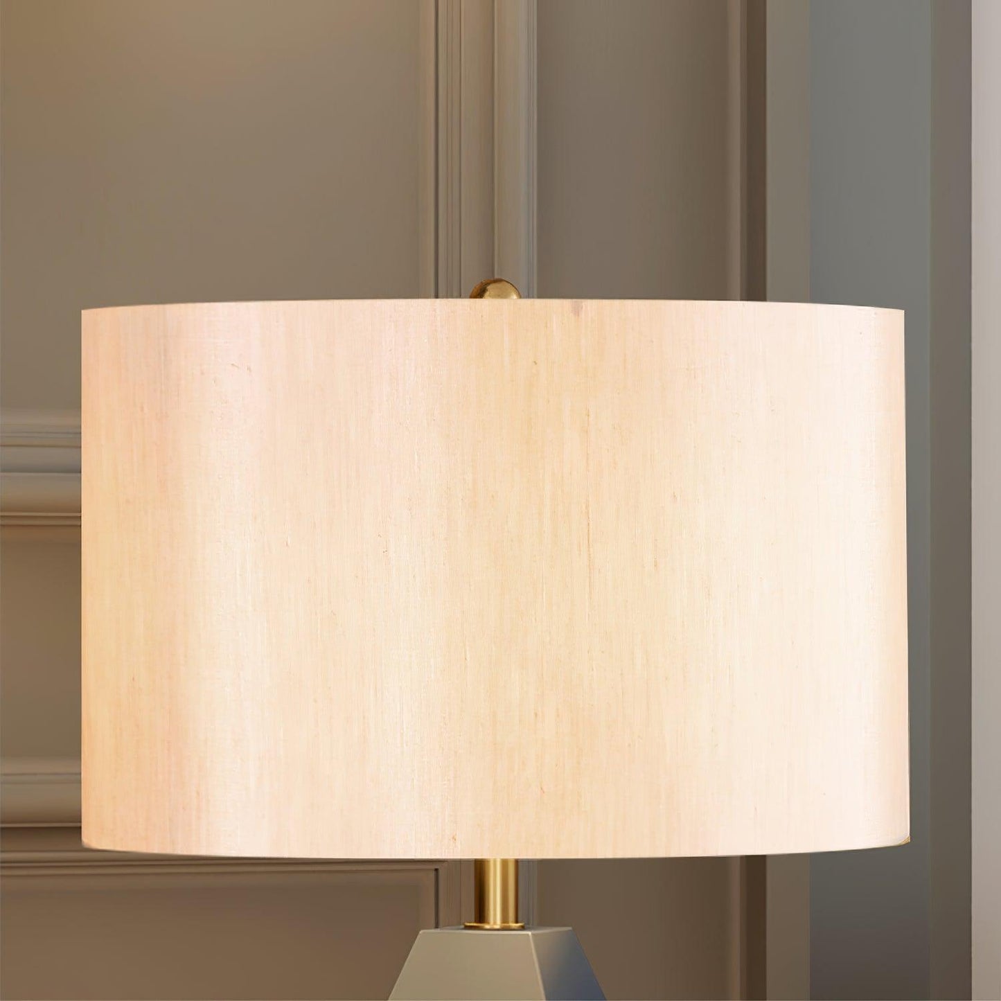 Checklist Table Lamp