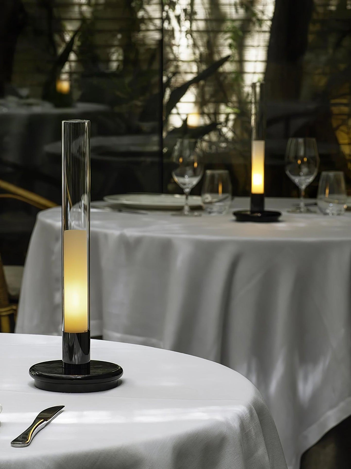 Column Built-in Battery Table Lamp