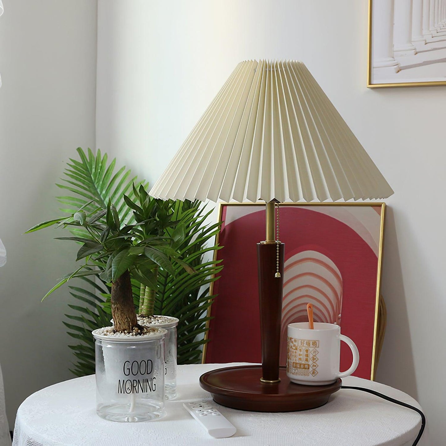 Cone Pleated Fabric Table Lamp