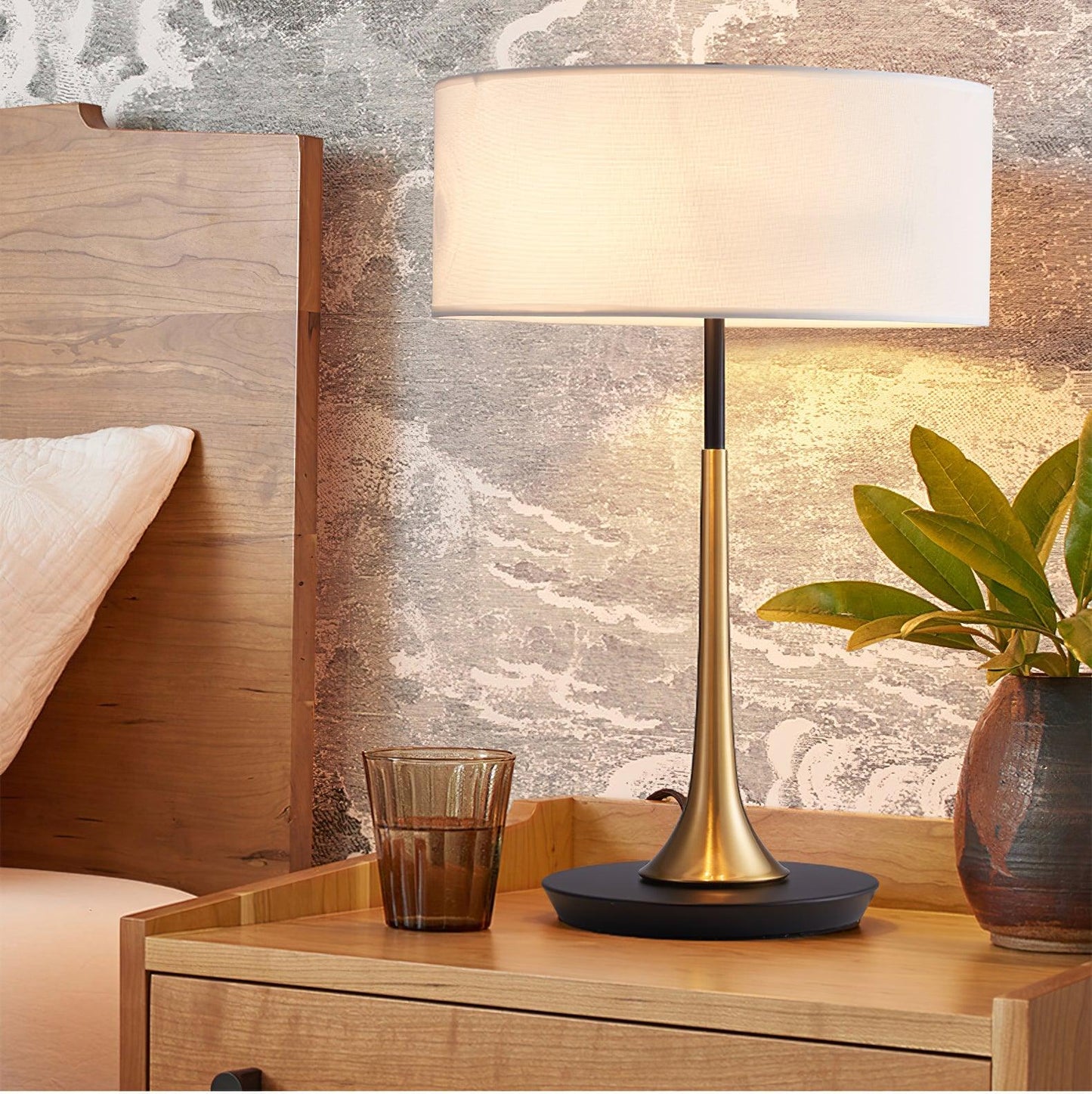 Dana Table Lamp