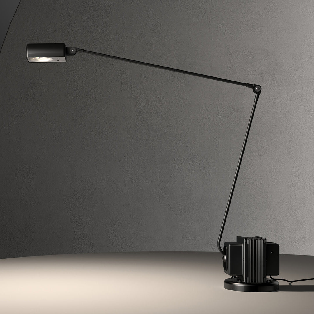 Daphines Table Lamp