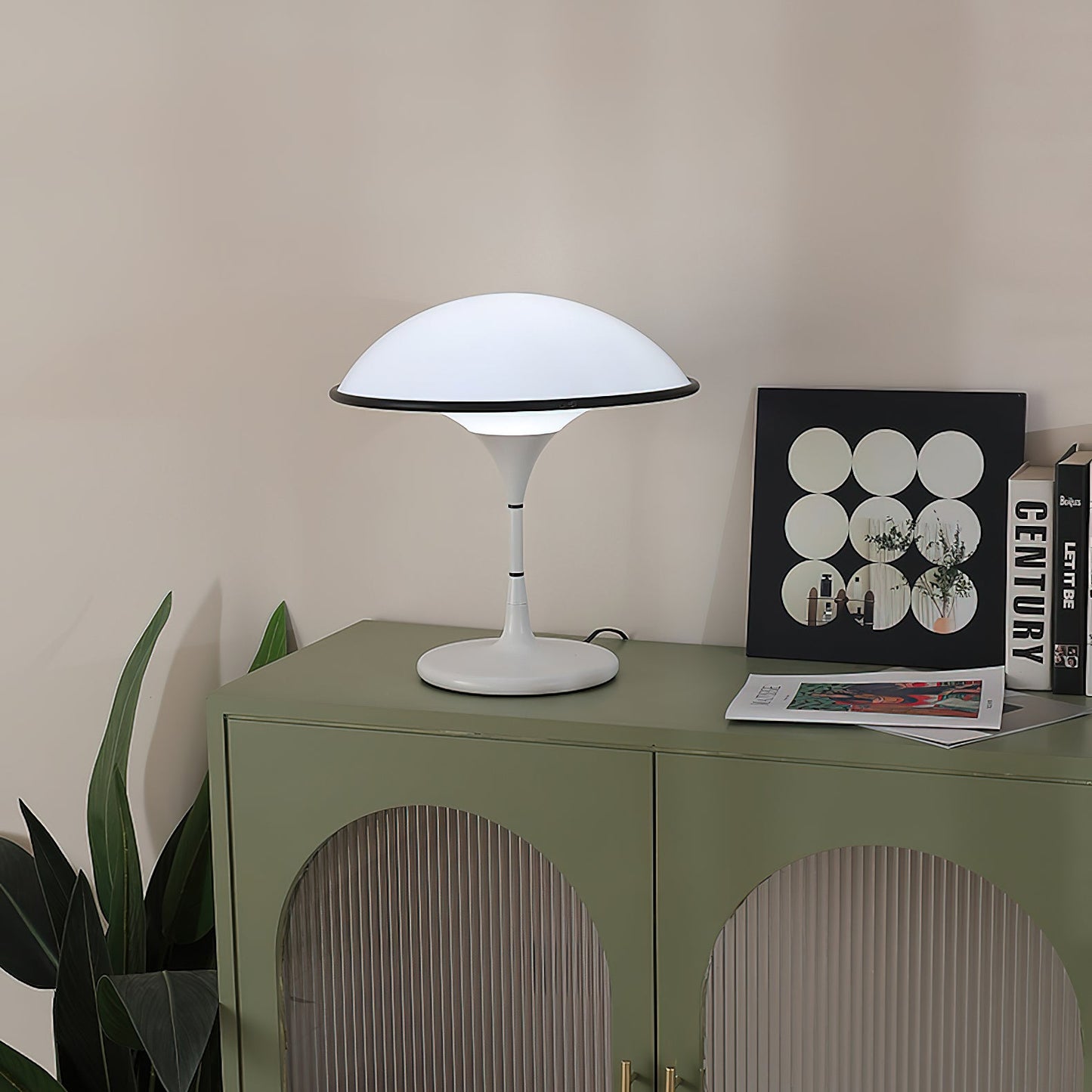 Fontana Table Lamp