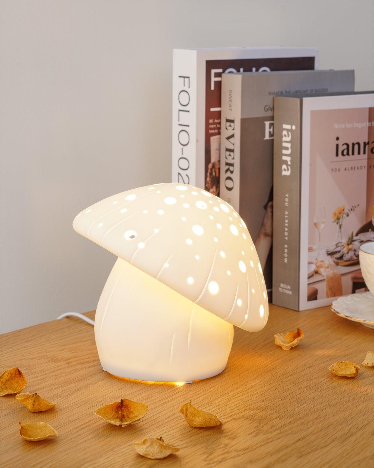 Fungo White Table Lamp