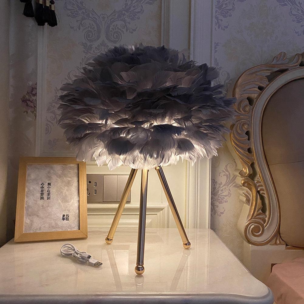 Goose Feather Table Lamp