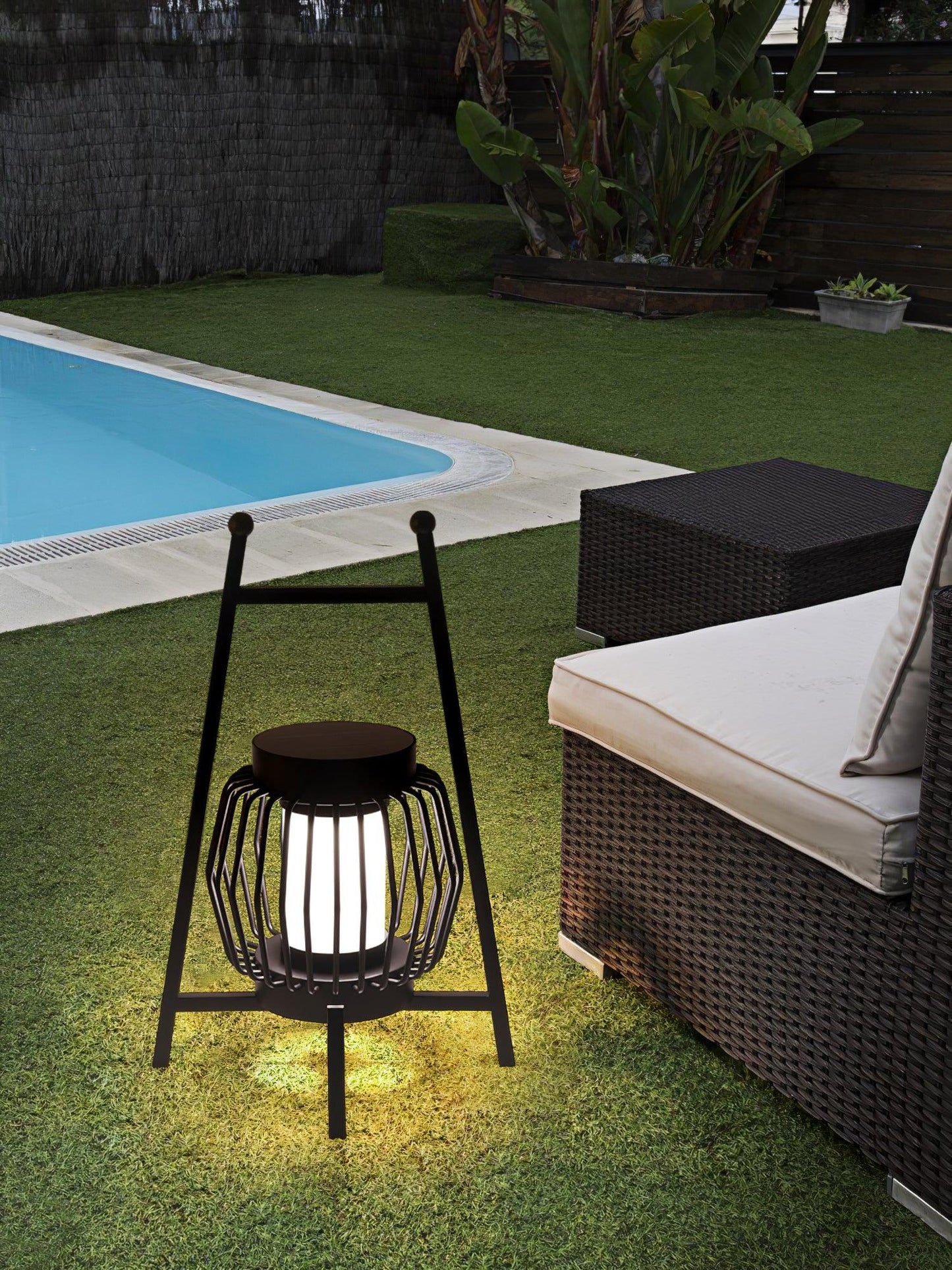 Grau Outdoor Table Lamp