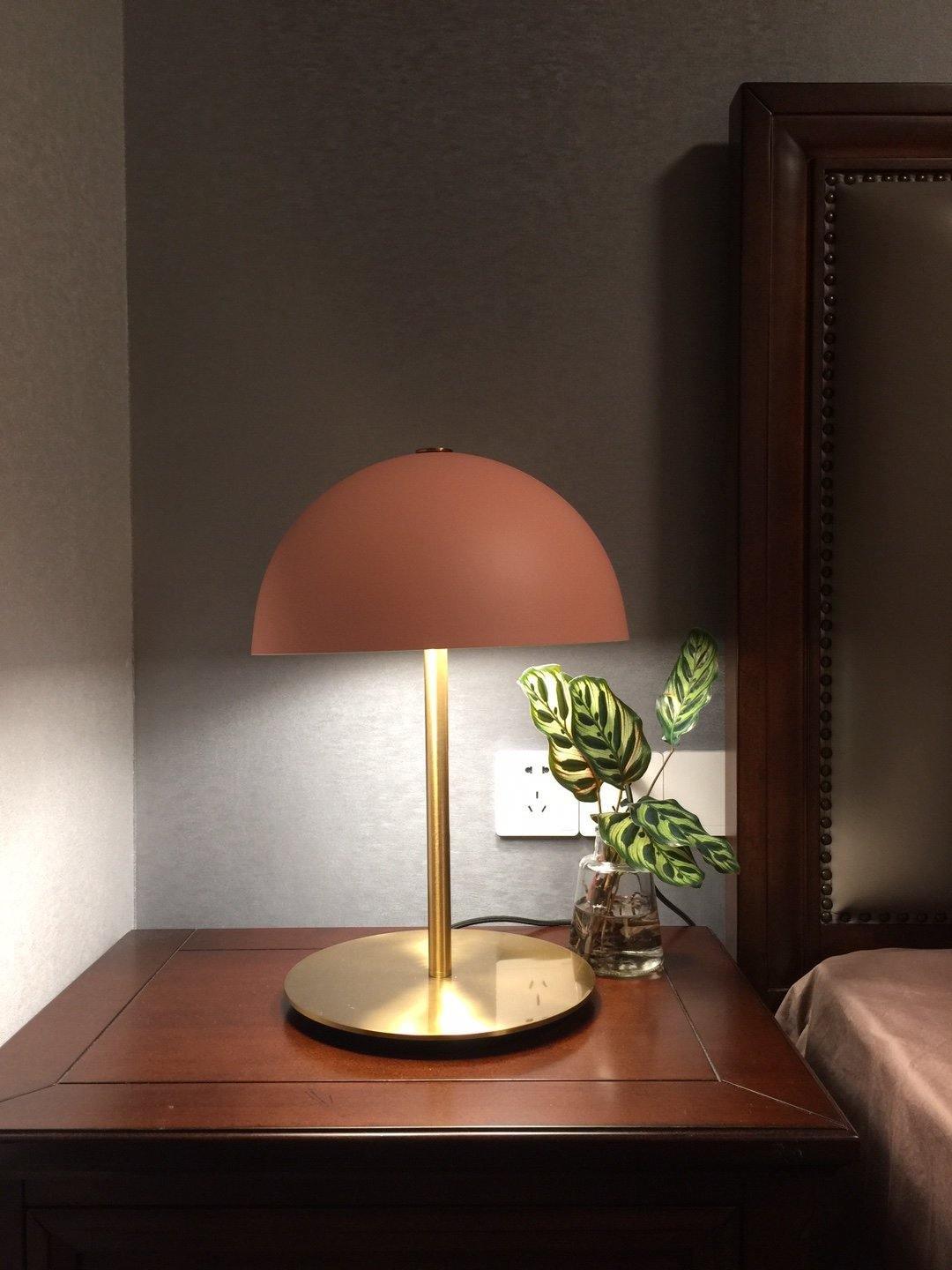 Hanna Table Lamp