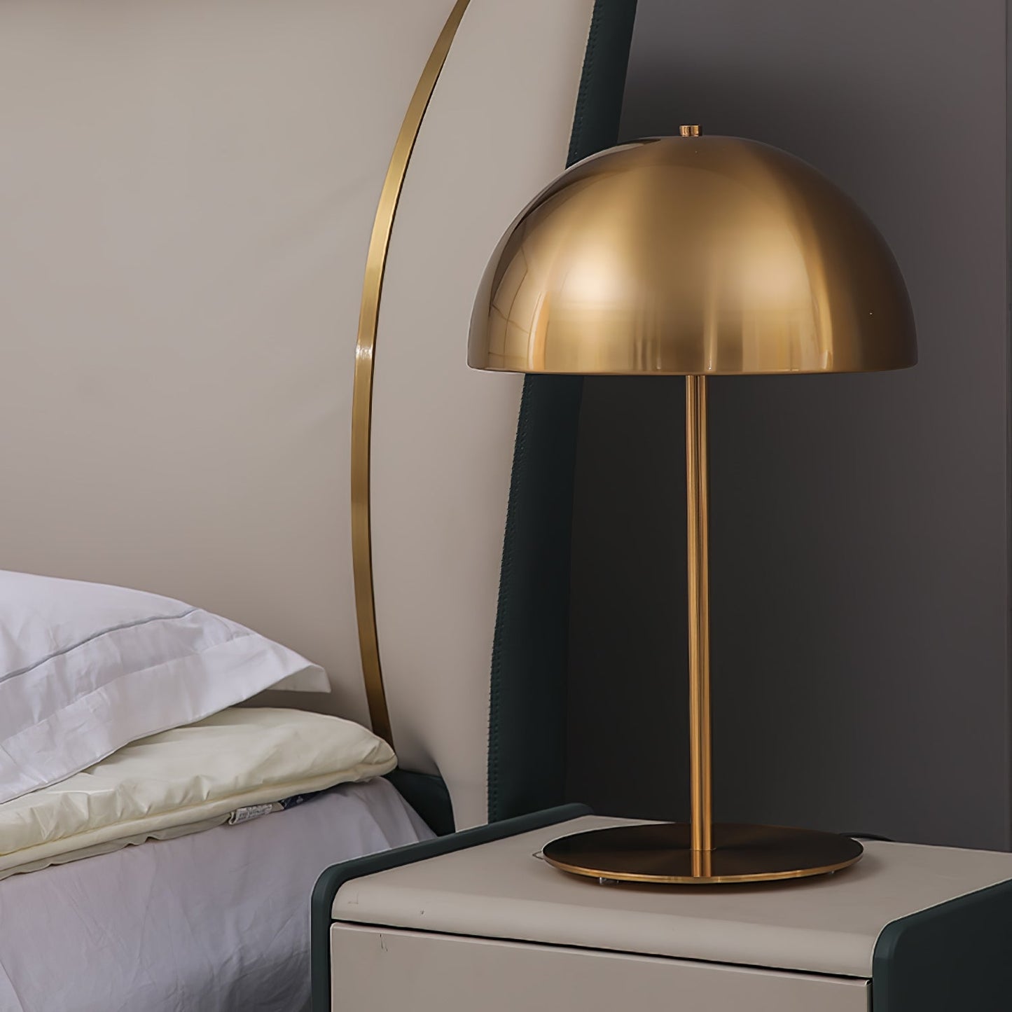 Hanna Table Lamp