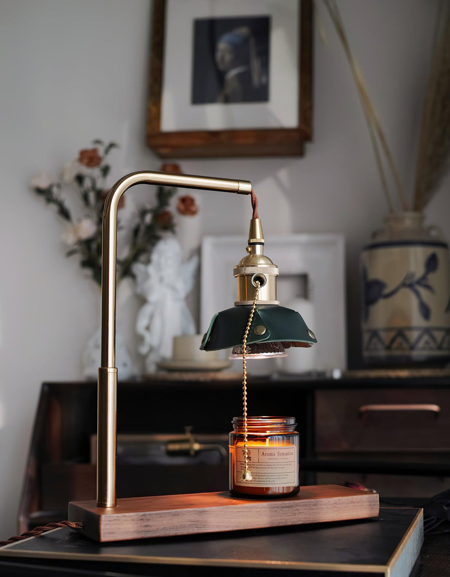 Harnik Retro Table Lamp