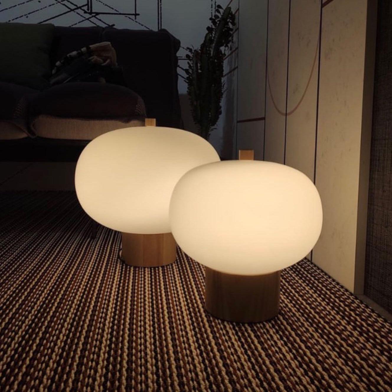 Ilargi Table Lamp