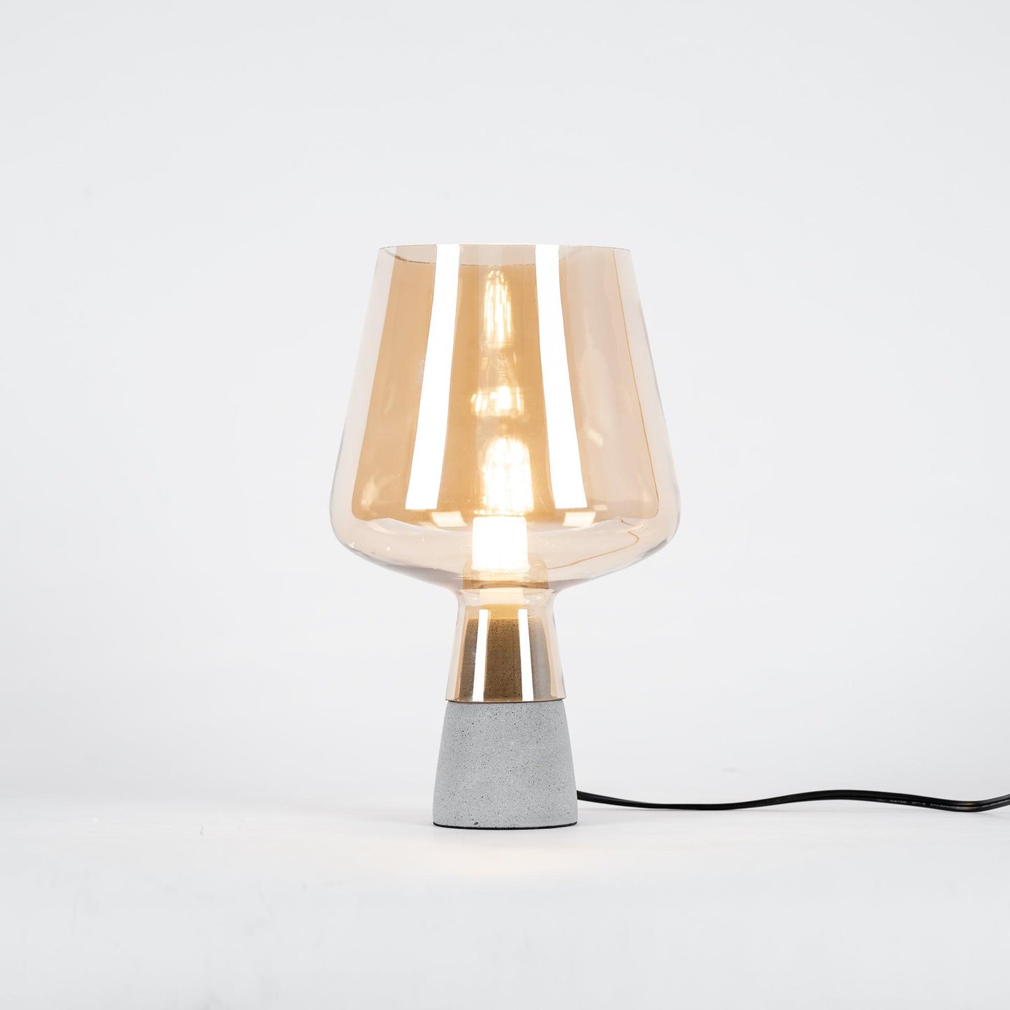 Leimu Table Lamp