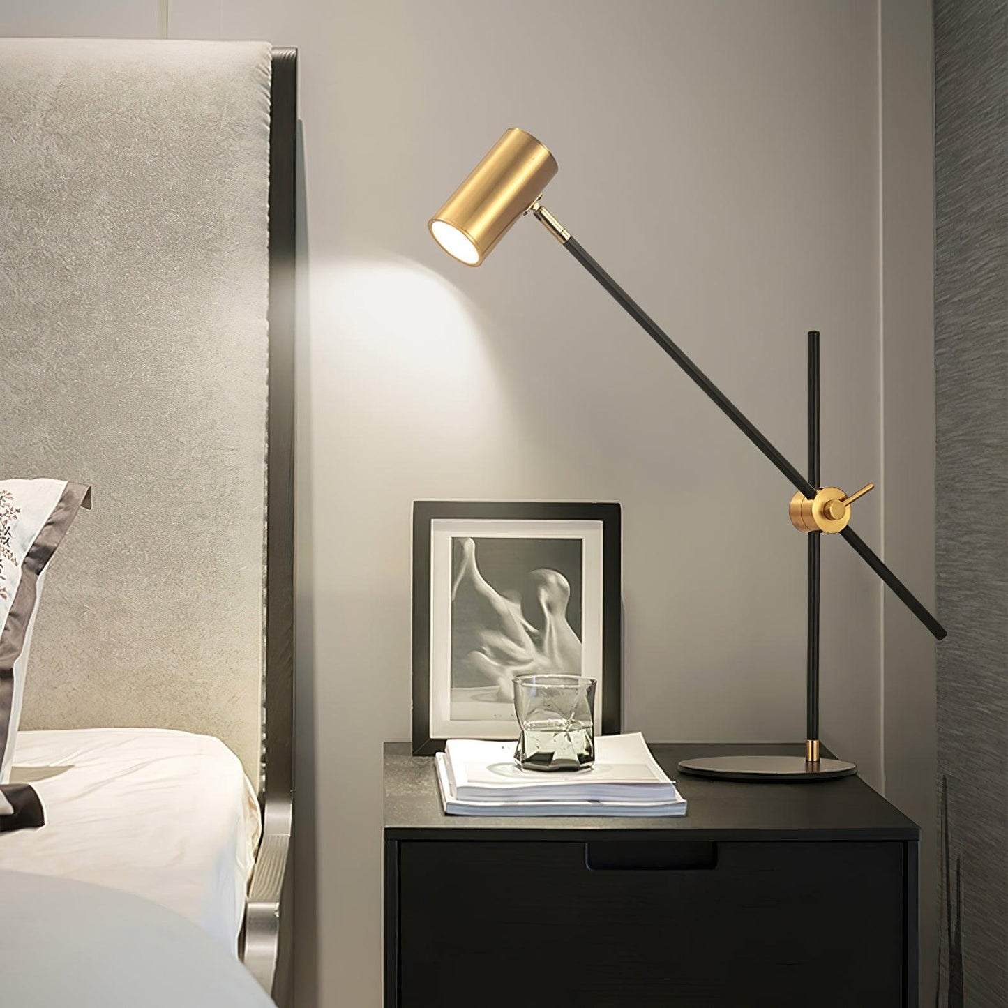 Lektor Table Lamp