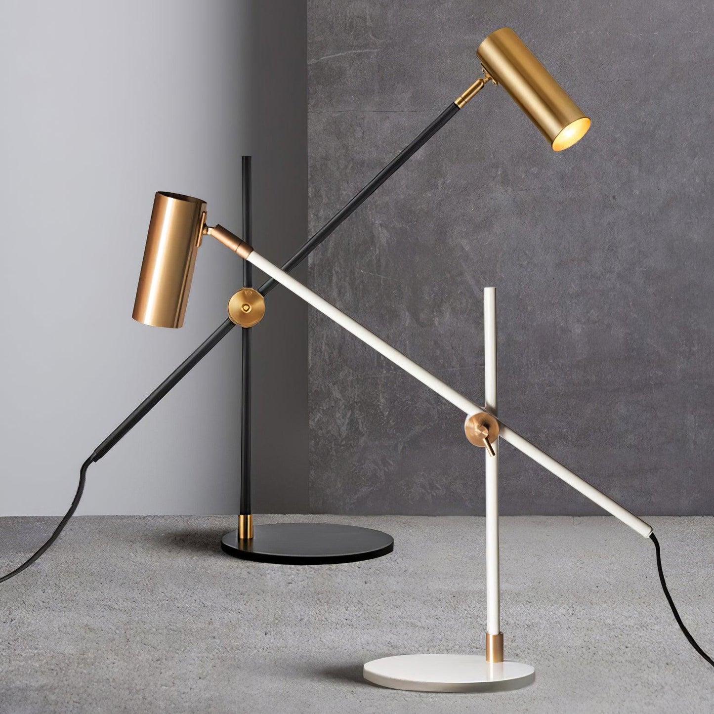 Lektor Table Lamp