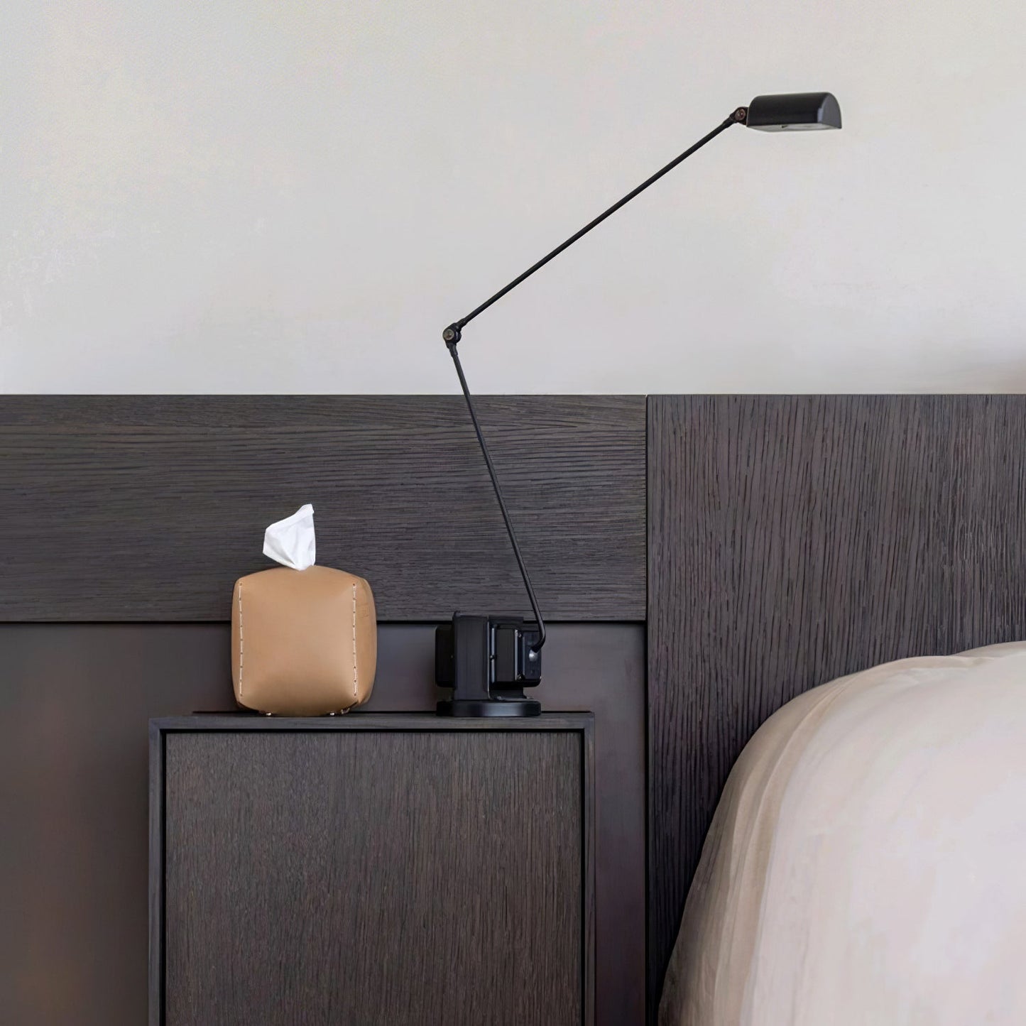 Daphines Table Lamp