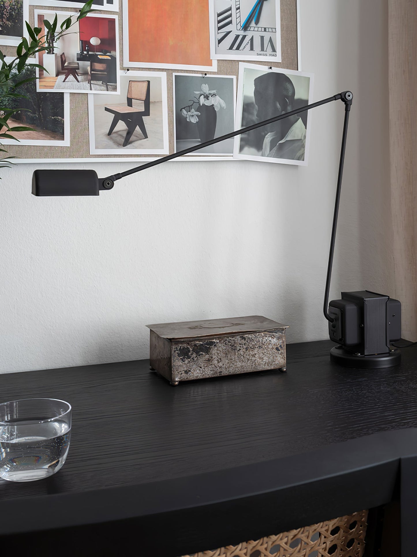 Daphines Table Lamp