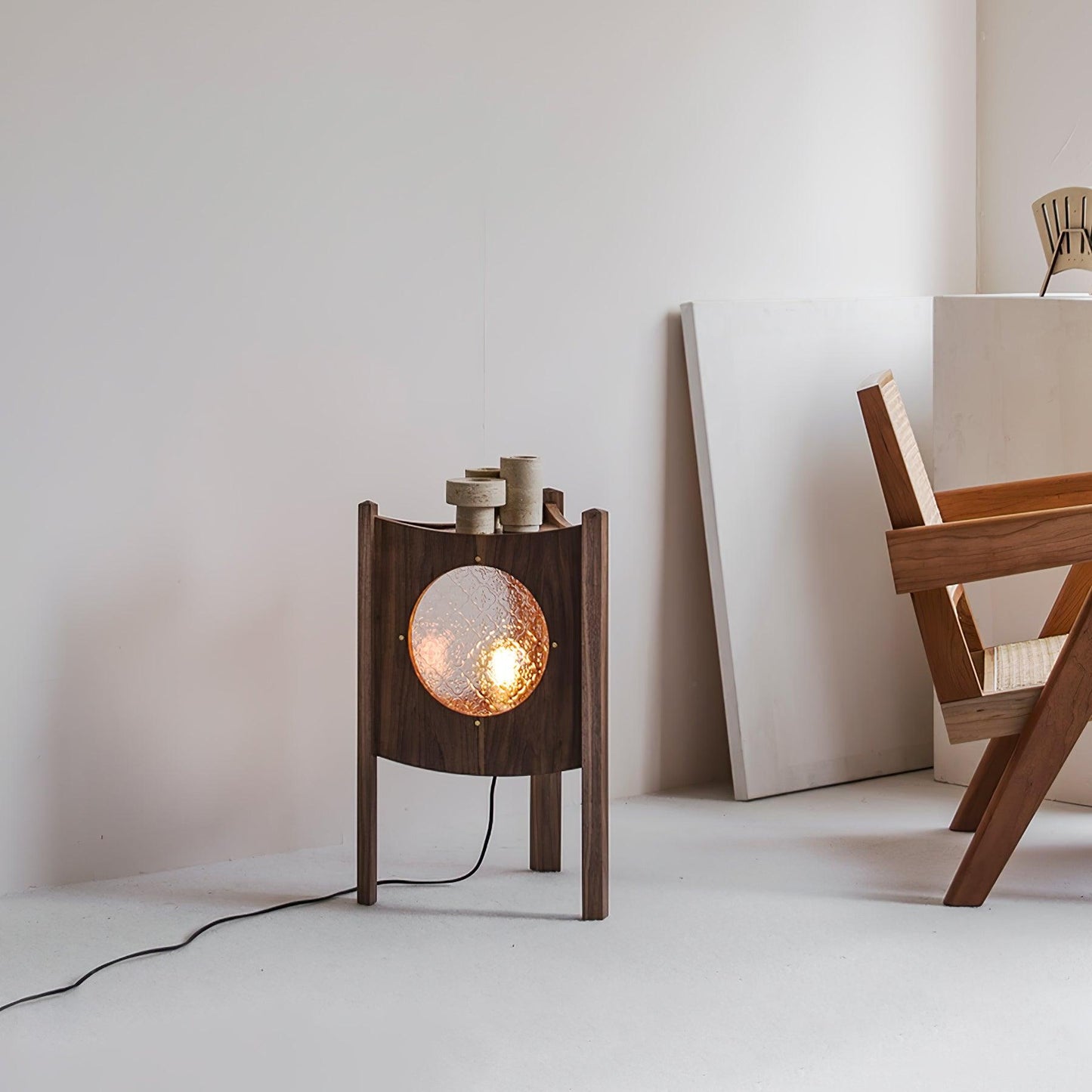 Orbis Mobile Table Lamp