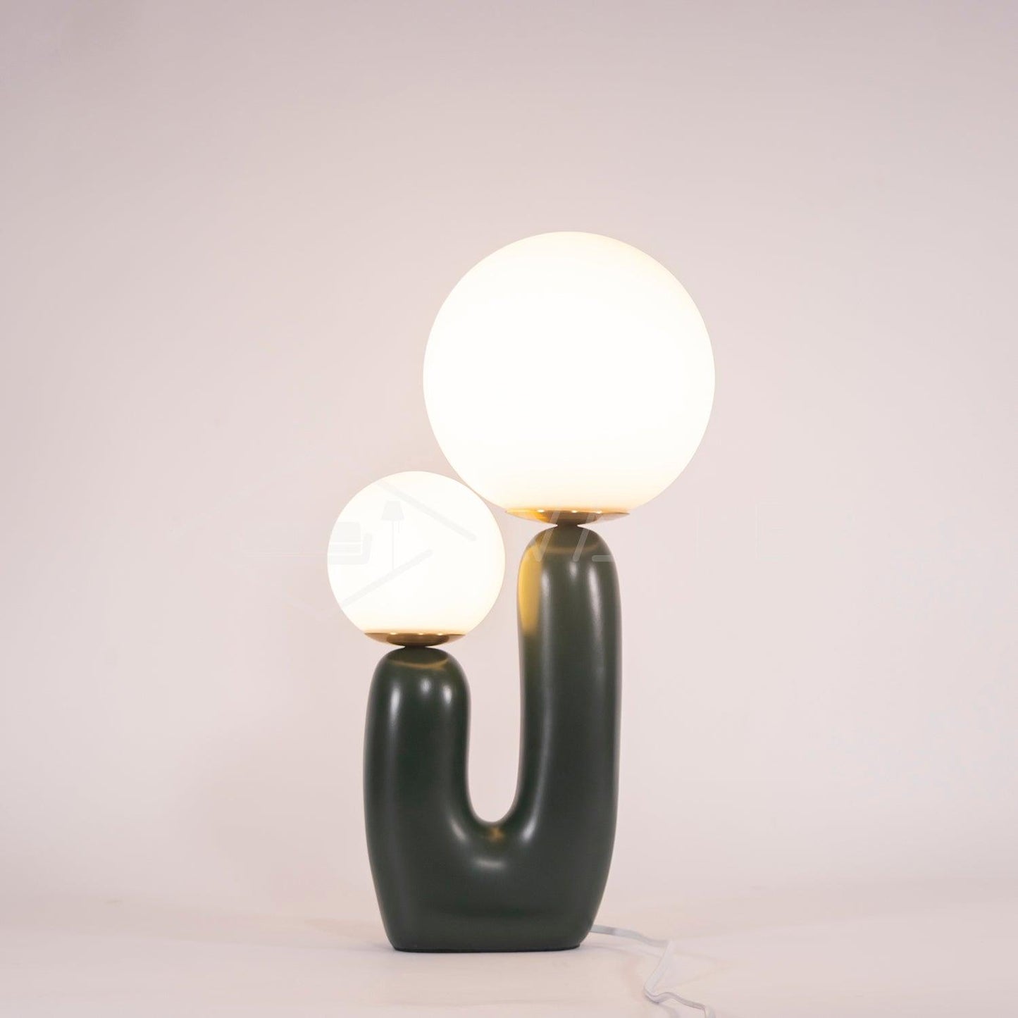 Oo Smooth Table Lamp