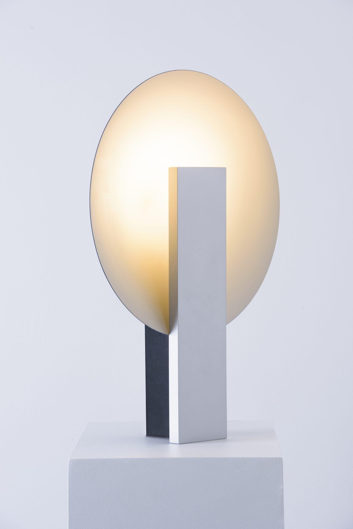 Orbe Table Lamp