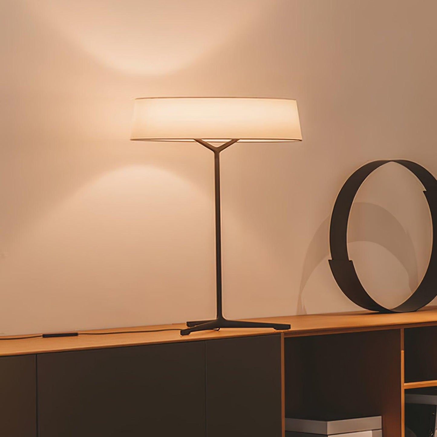 Paper Glow Circular Table Lamp