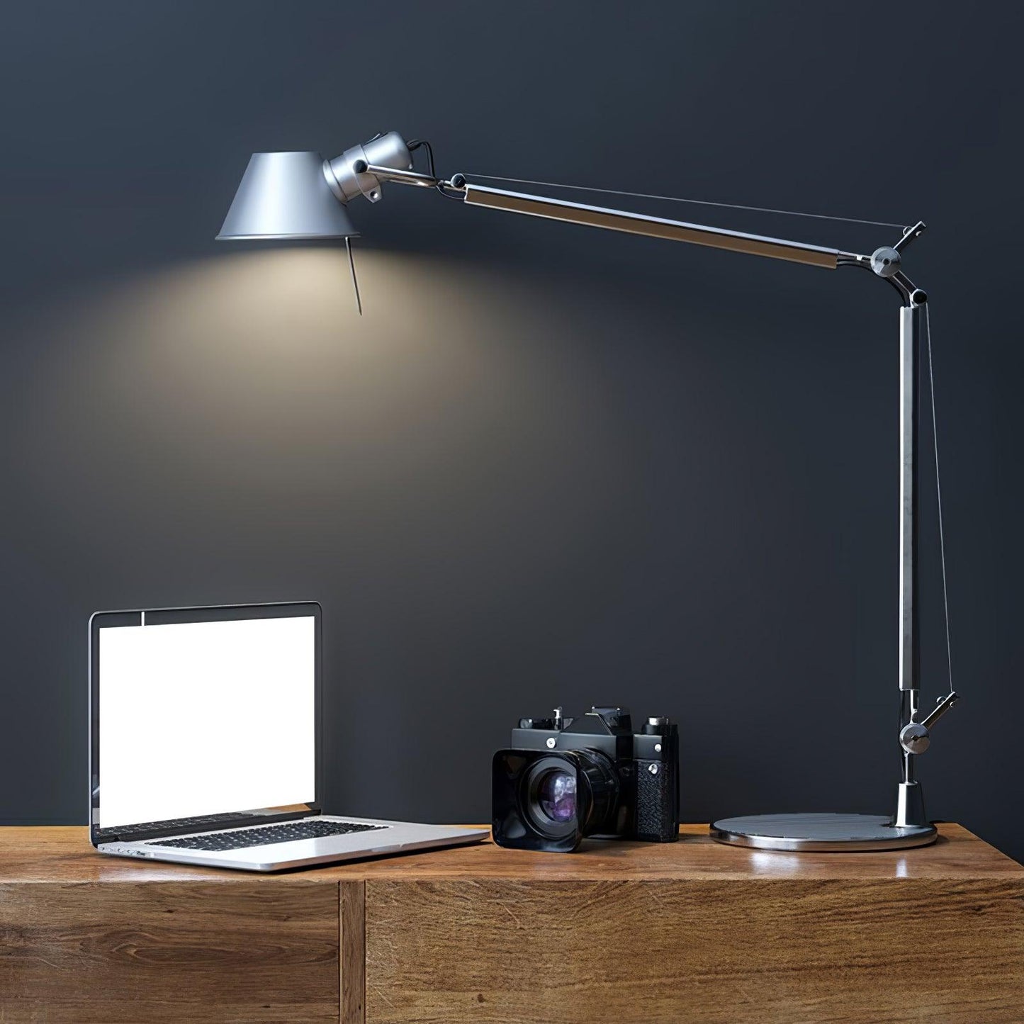 Parete Table Lamp