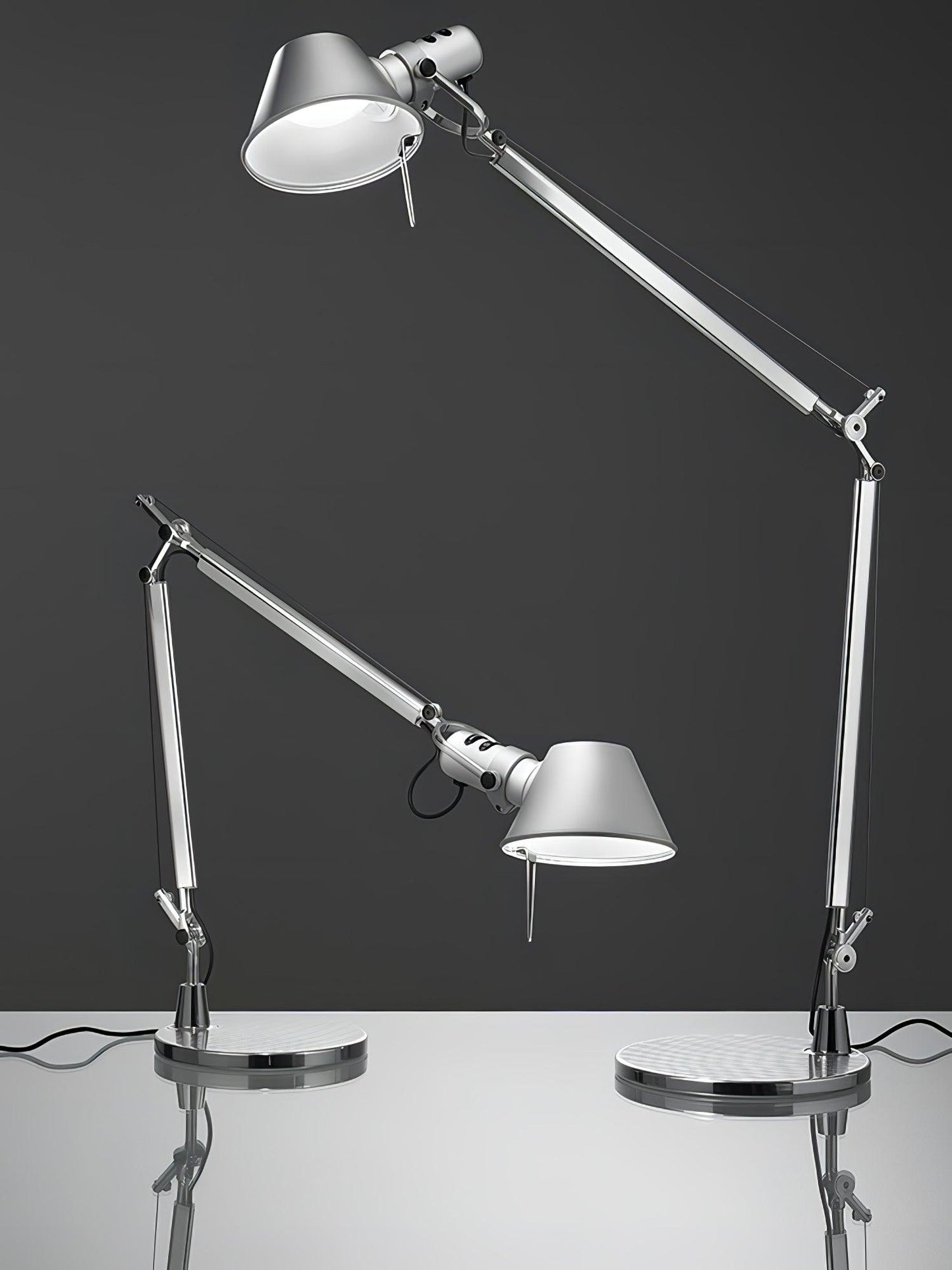 Parete Table Lamp