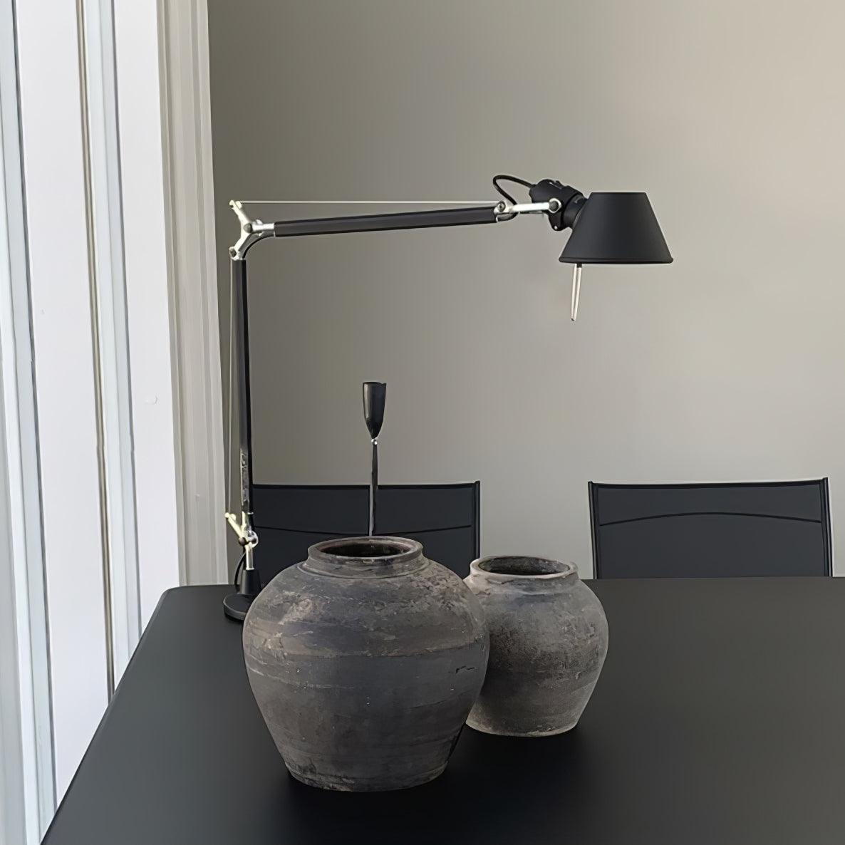 Parete Table Lamp