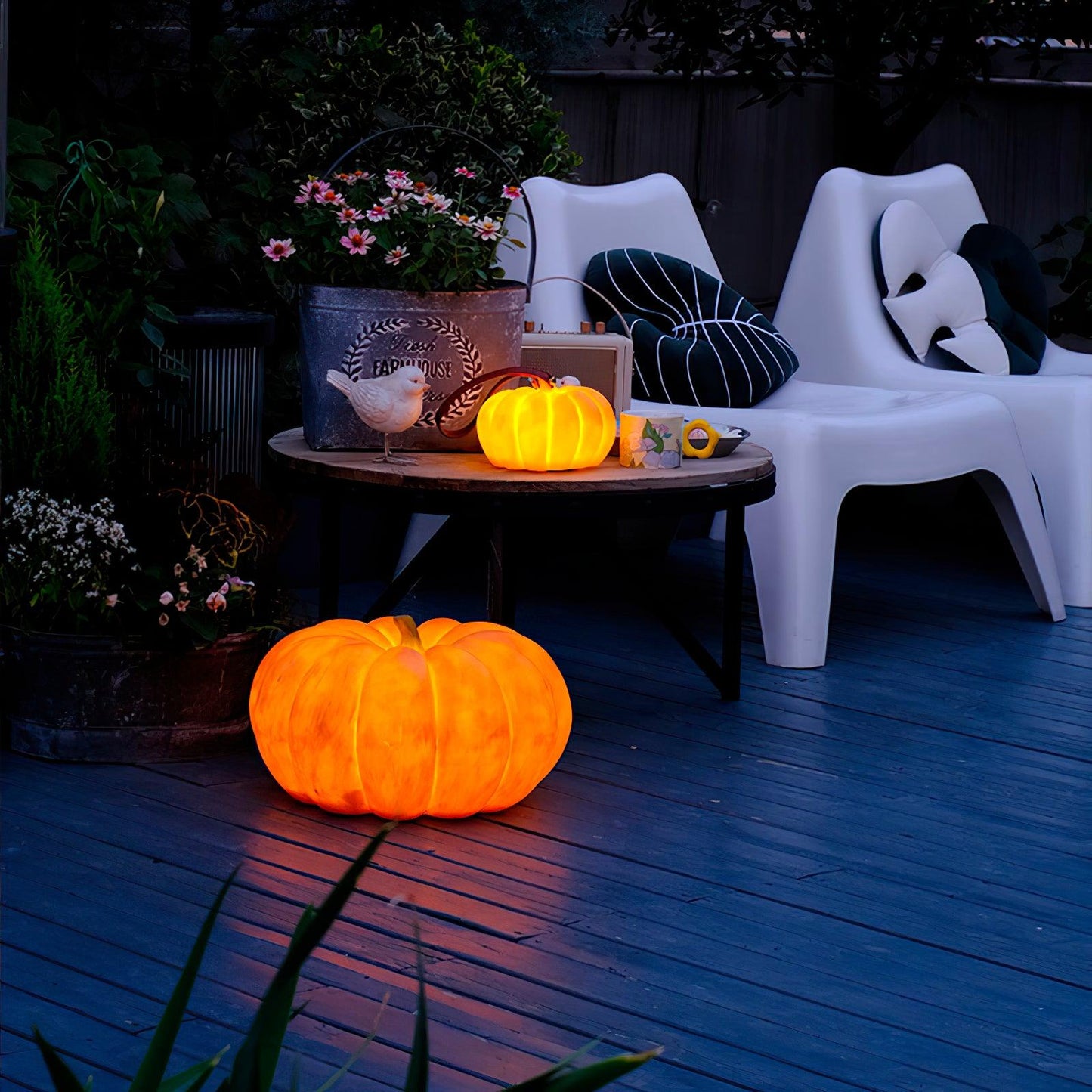 Portable Pumpkin Built-in Battery Table Lamp