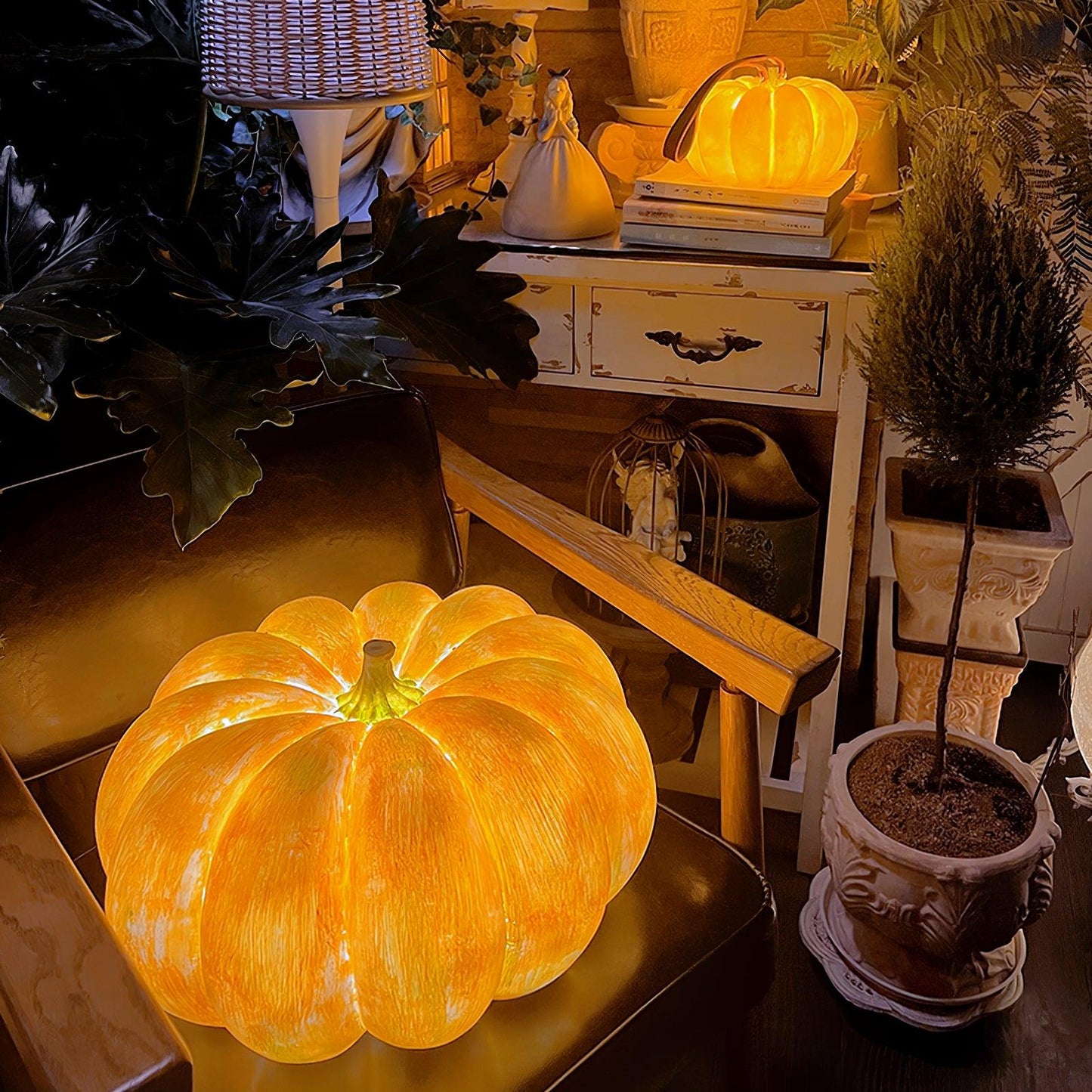 Portable Pumpkin Built-in Battery Table Lamp