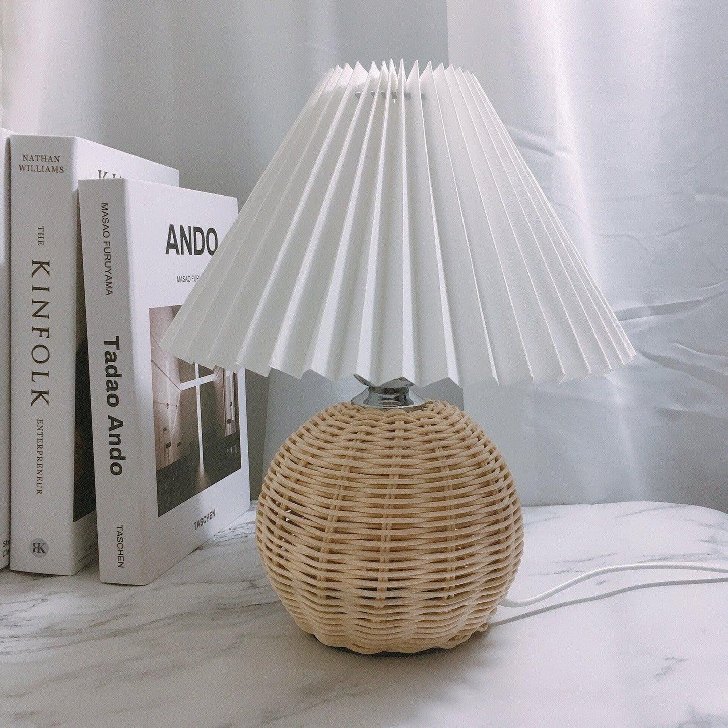 Rattan Pleated Built-in Battery Table lamp