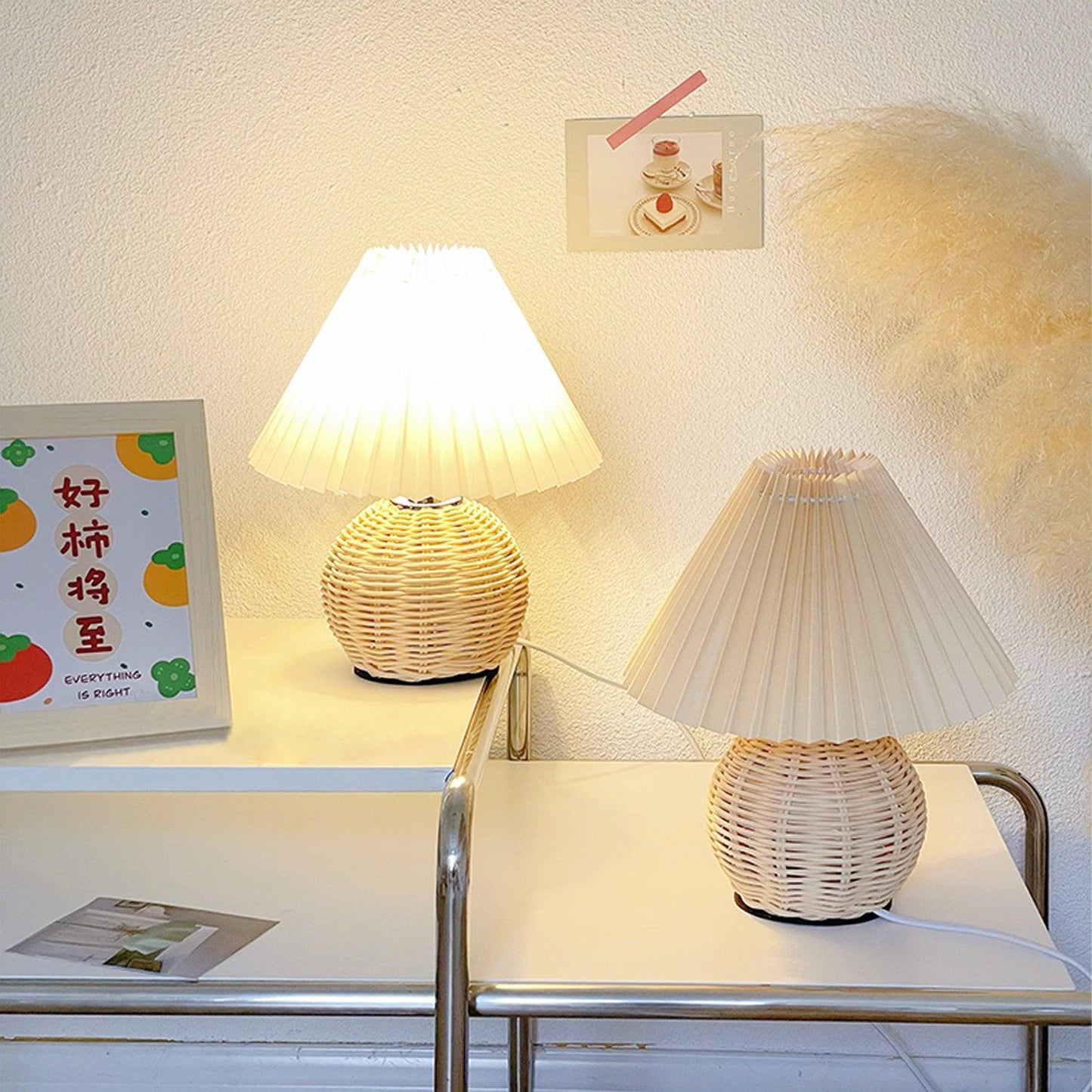 Rattan Pleated Built-in Battery Table lamp