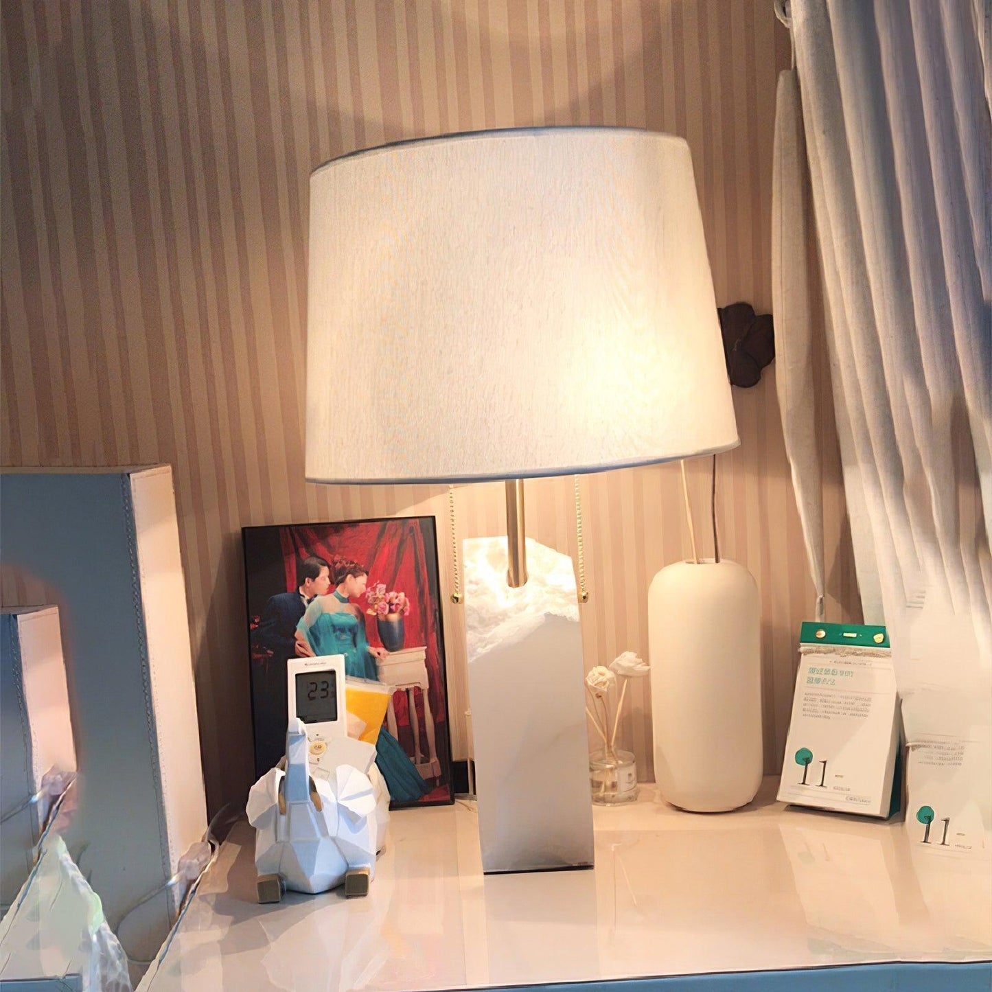 Raw Alabaster Table Lamp