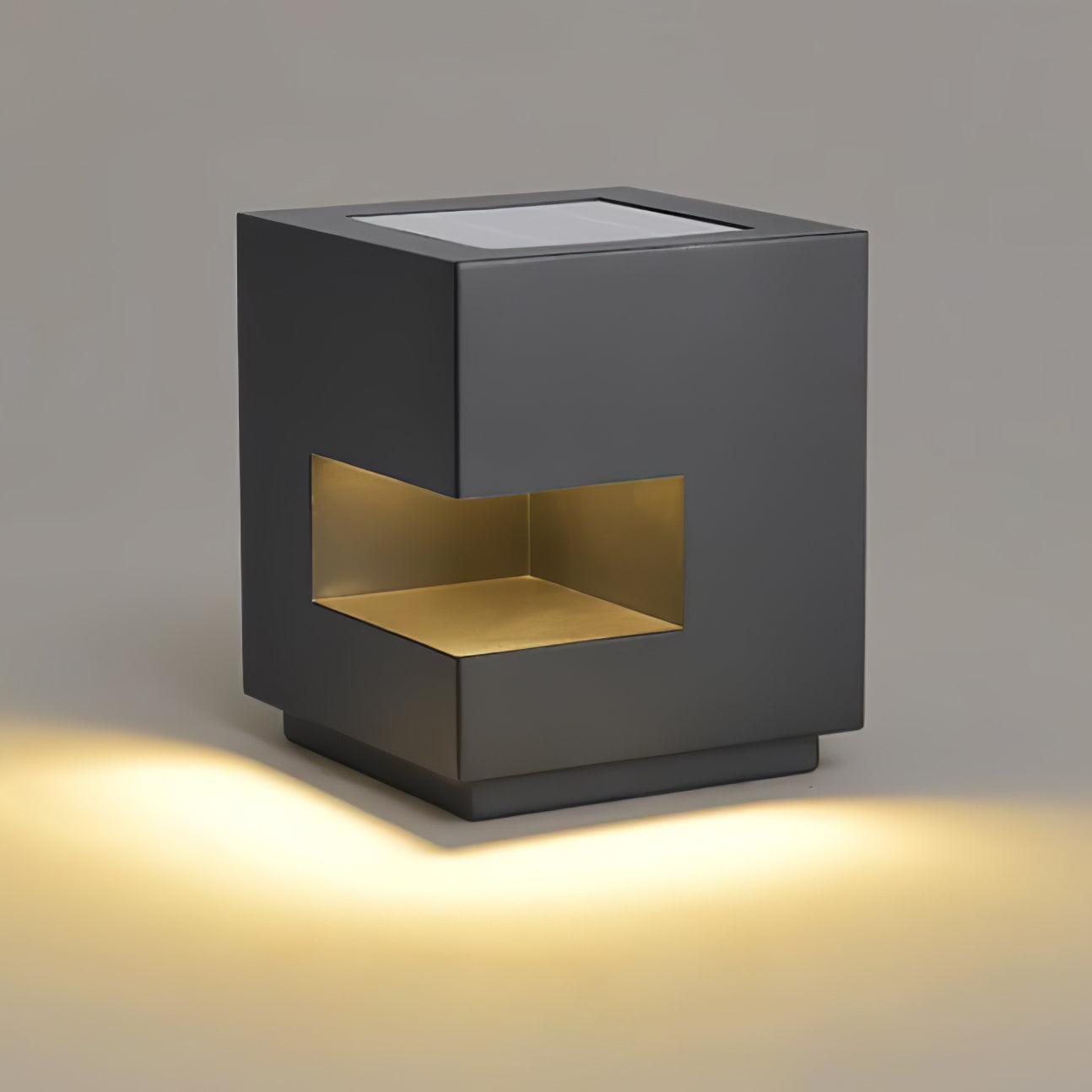 Regular Cube Post Light