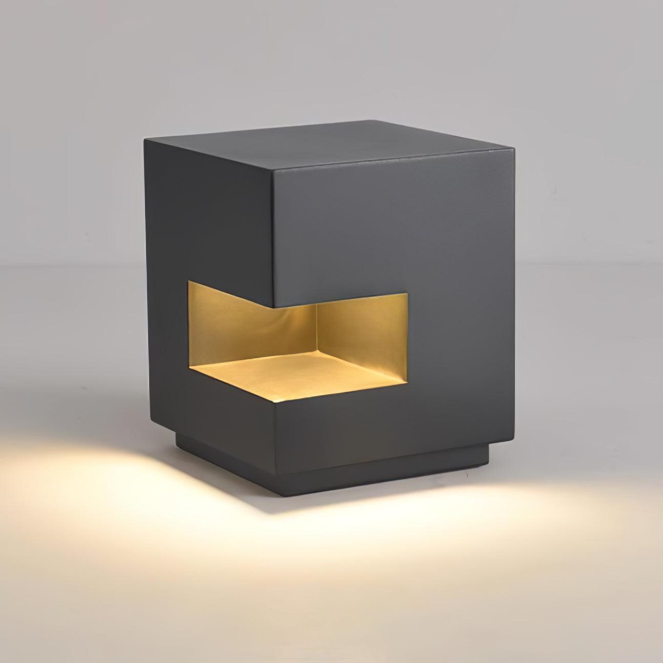 Regular Cube Post Light