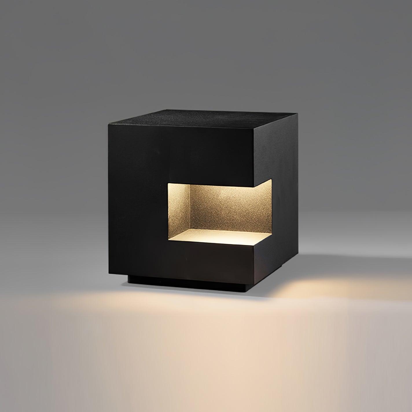 Regular Cube Post Light