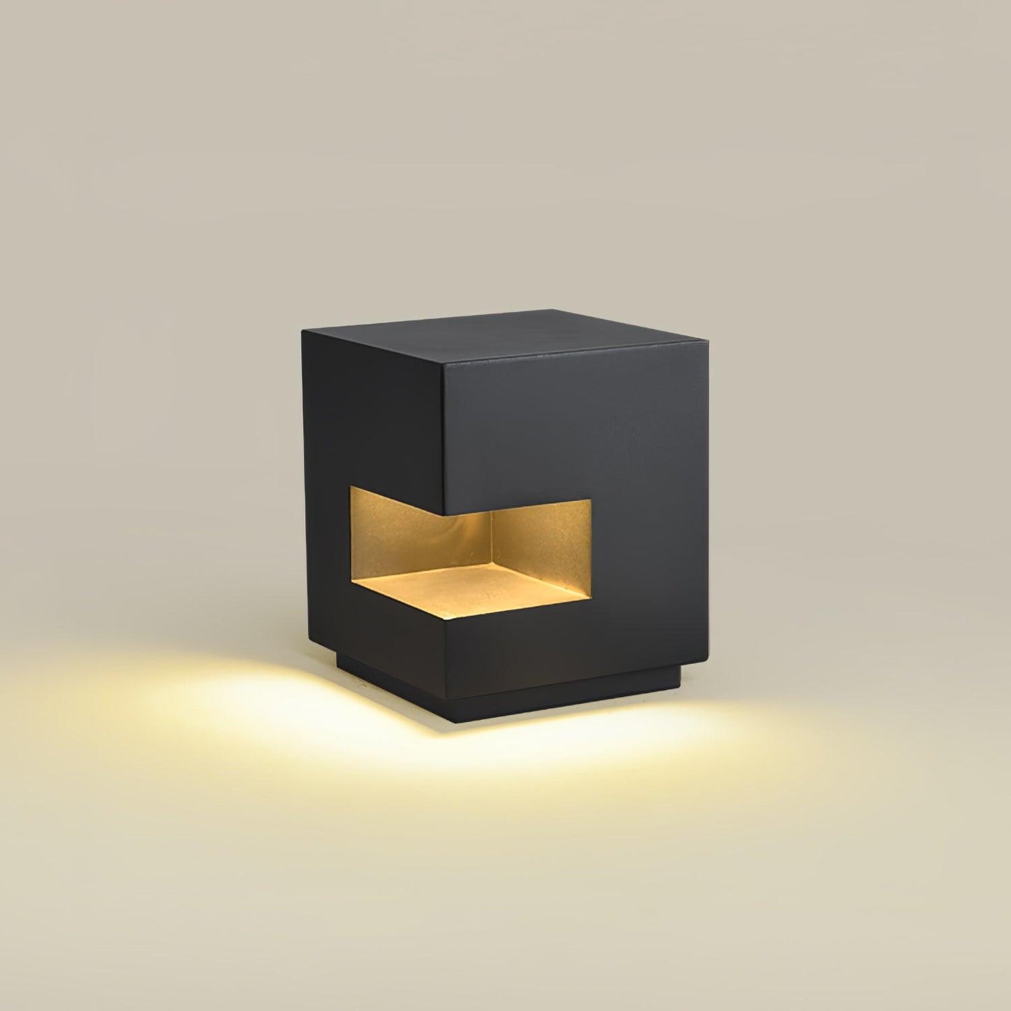 Regular Cube Post Light