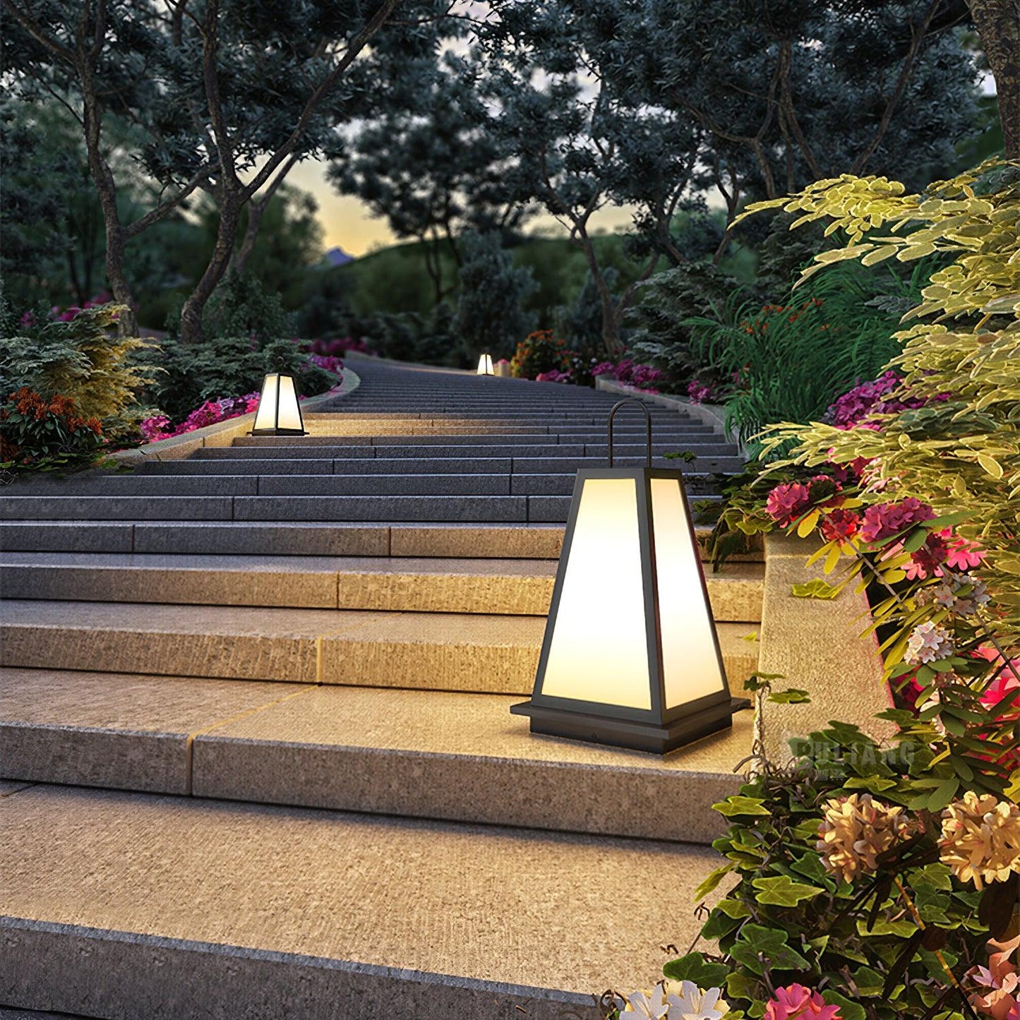 Roam Lantern Garden Lamp