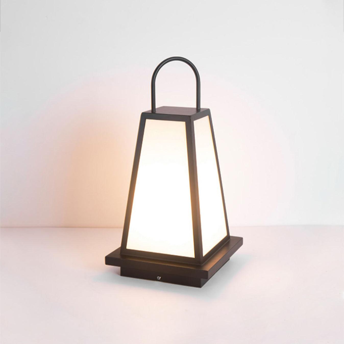 Roam Lantern Garden Lamp