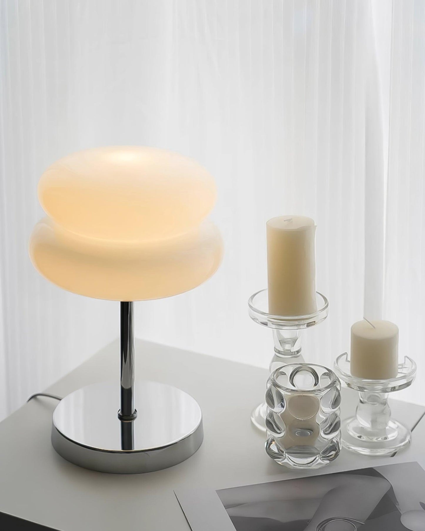 Saturn Glide Glass Table Lamp