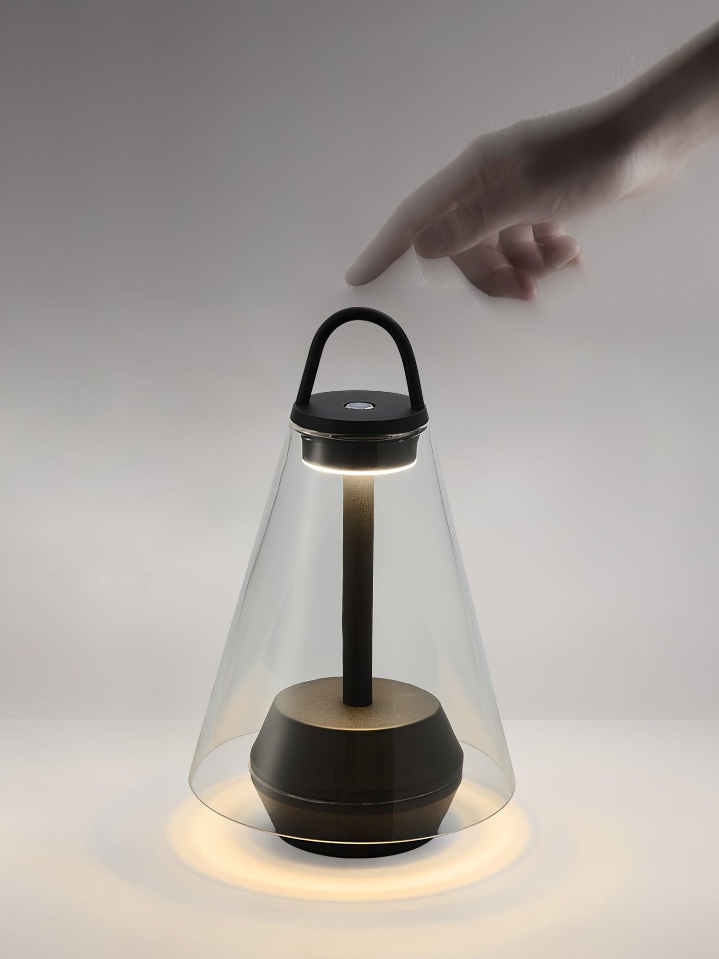 Shuttle Built-in Battery Table Lamp