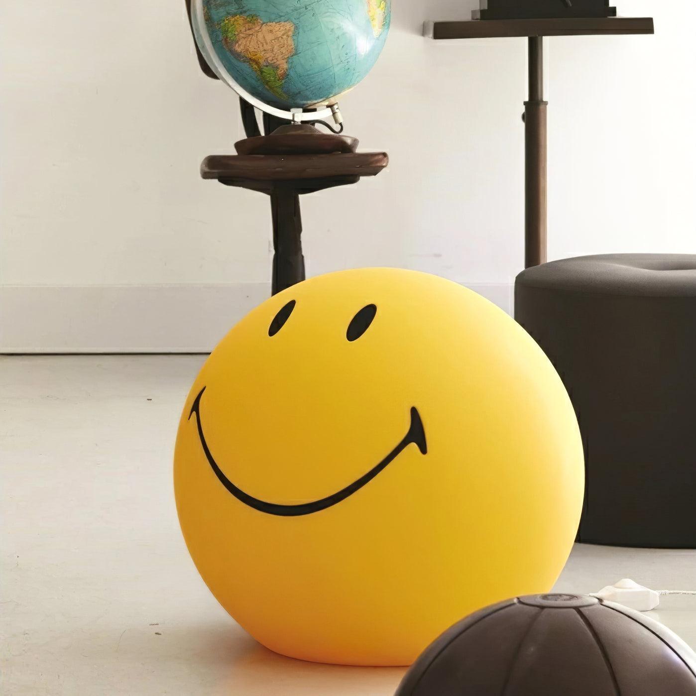 Smiling Table Lamp