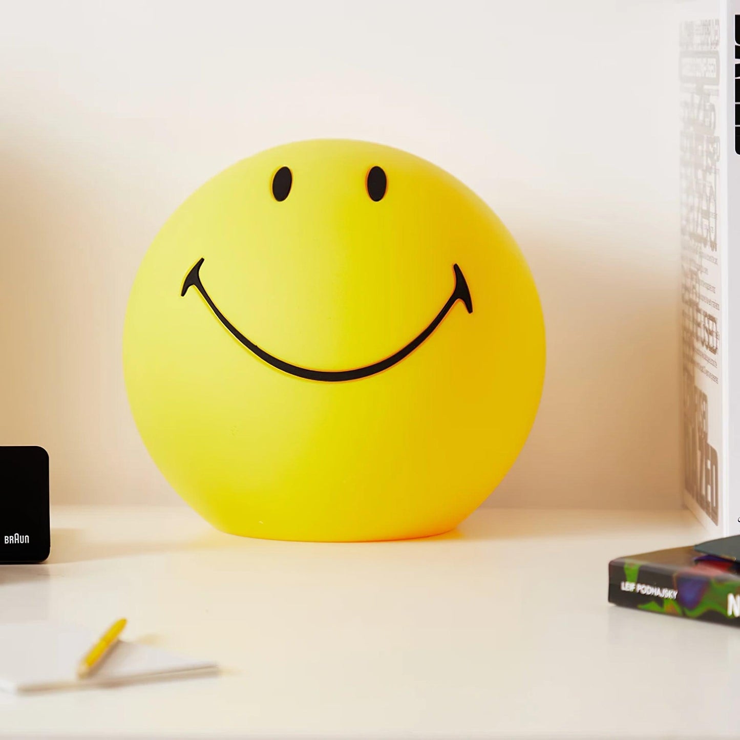 Smiling Table Lamp