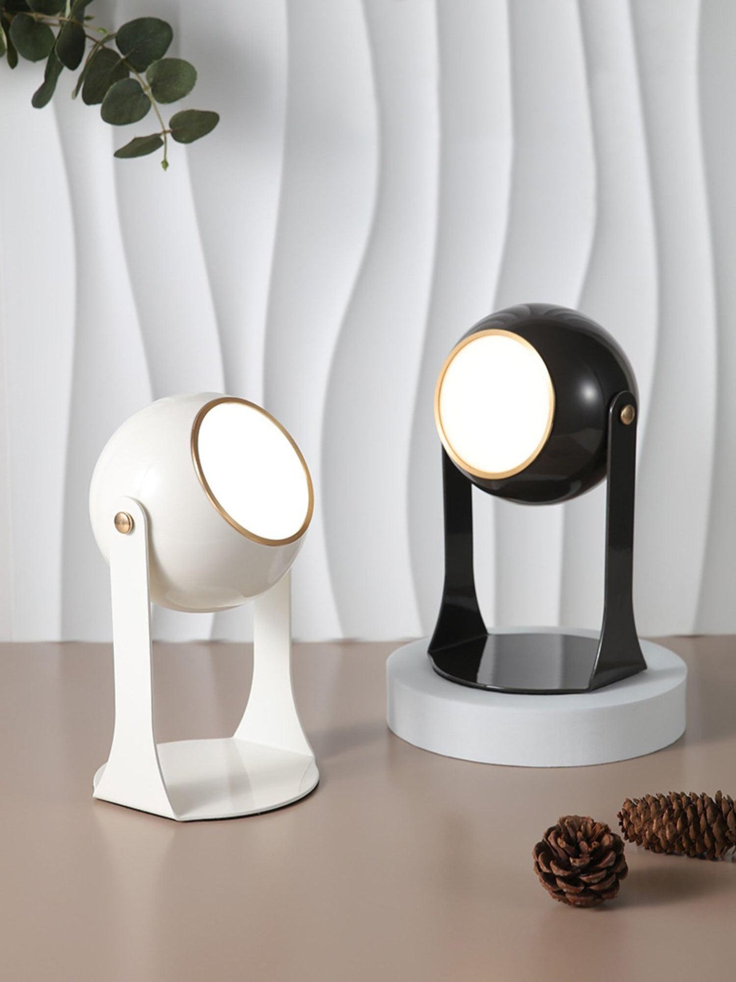 Svejk Built-in Battery Table Lamp