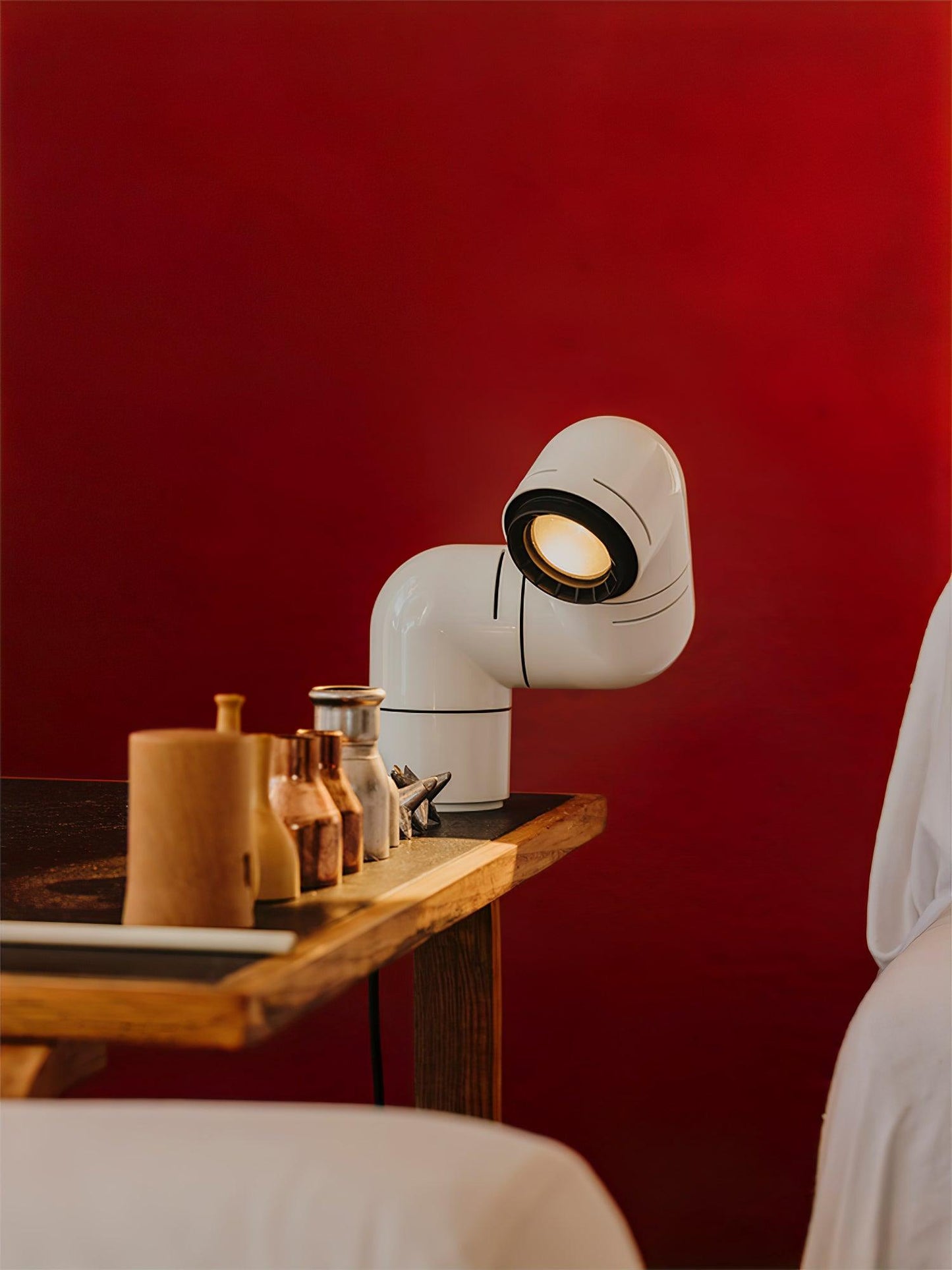 Tatu Table Lamp