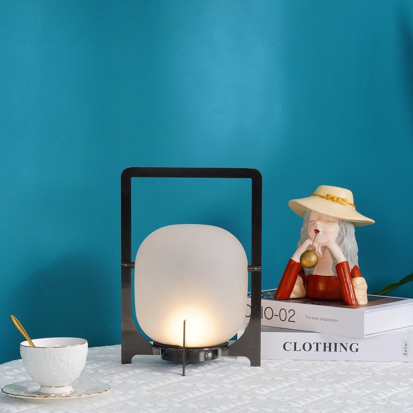 Black Twilight Lantern Rechargeable Table Lamp