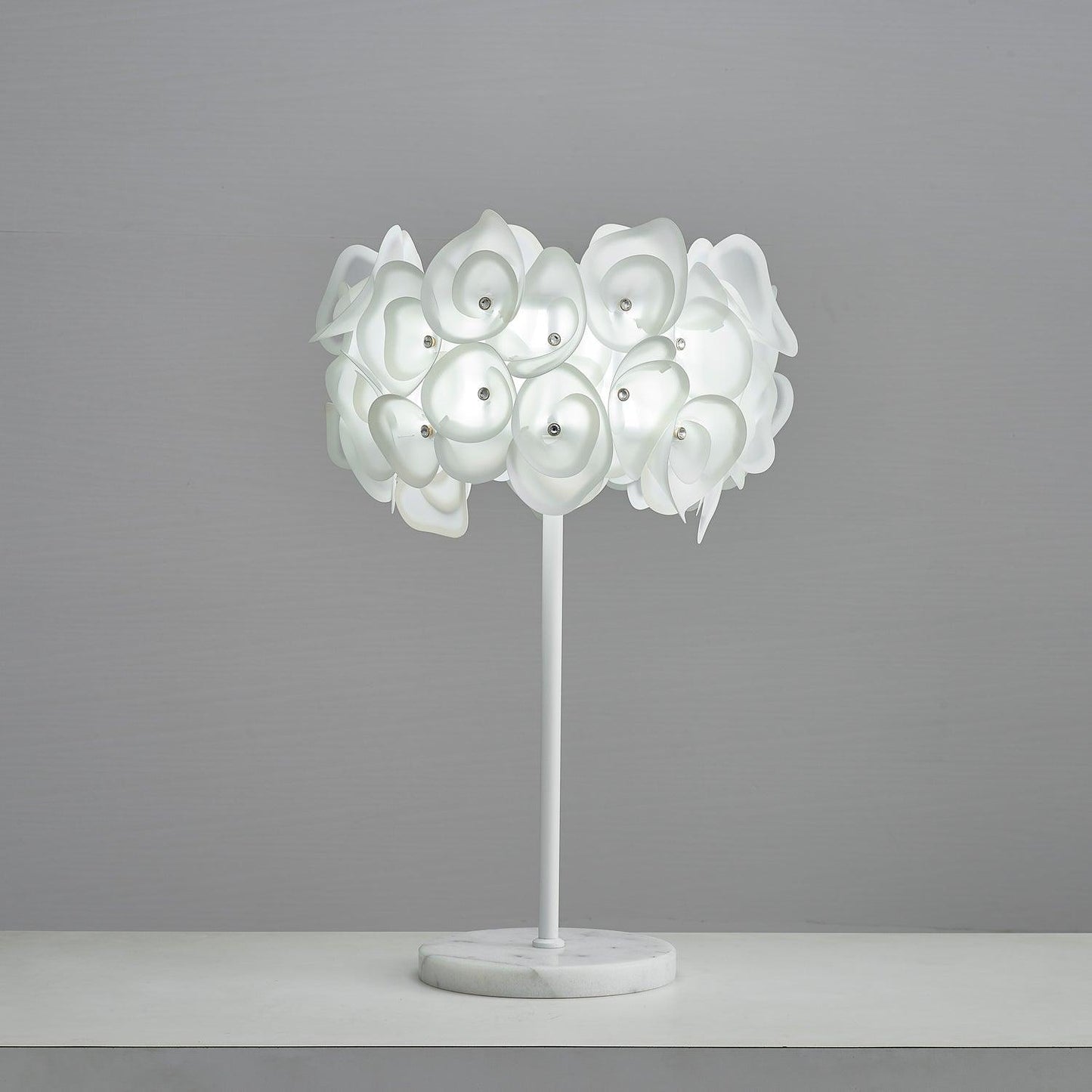 White Hydrangea Table Lamp